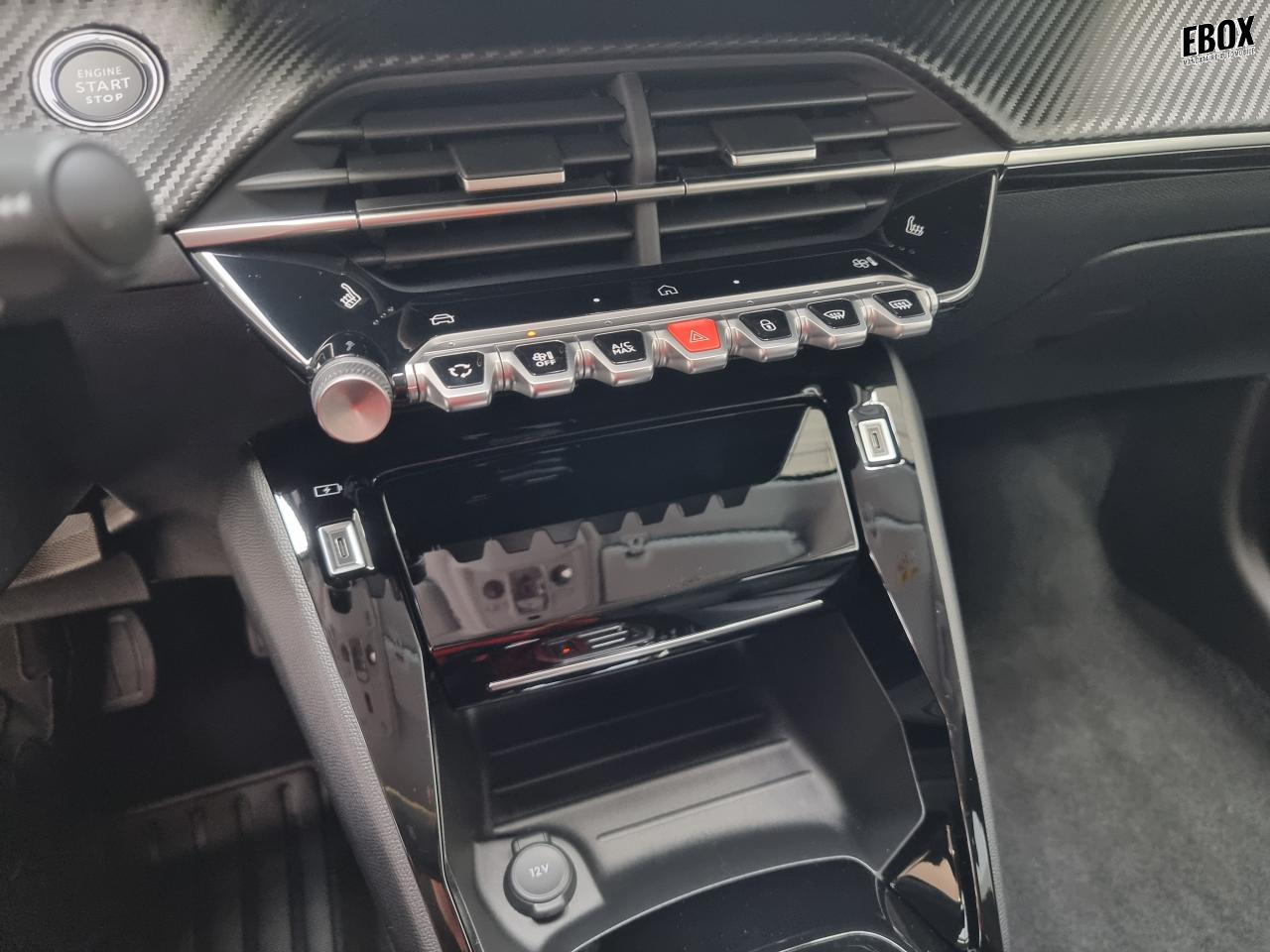 0679-0003333_p68 - PEUGEOT - 208 - 2026 - photo 17