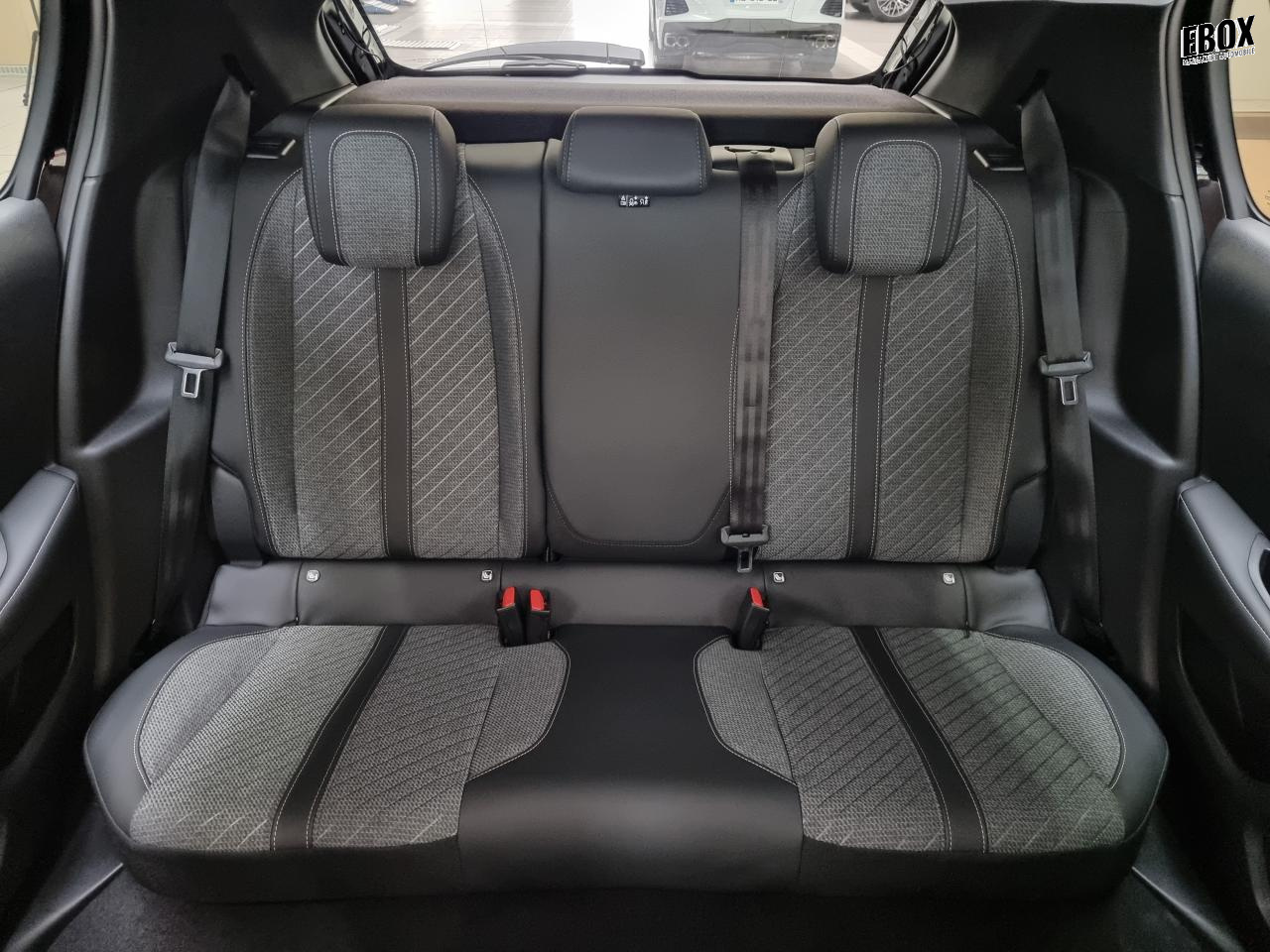 0679-0003333_p68 - PEUGEOT - 208 - 2026 - photo 11