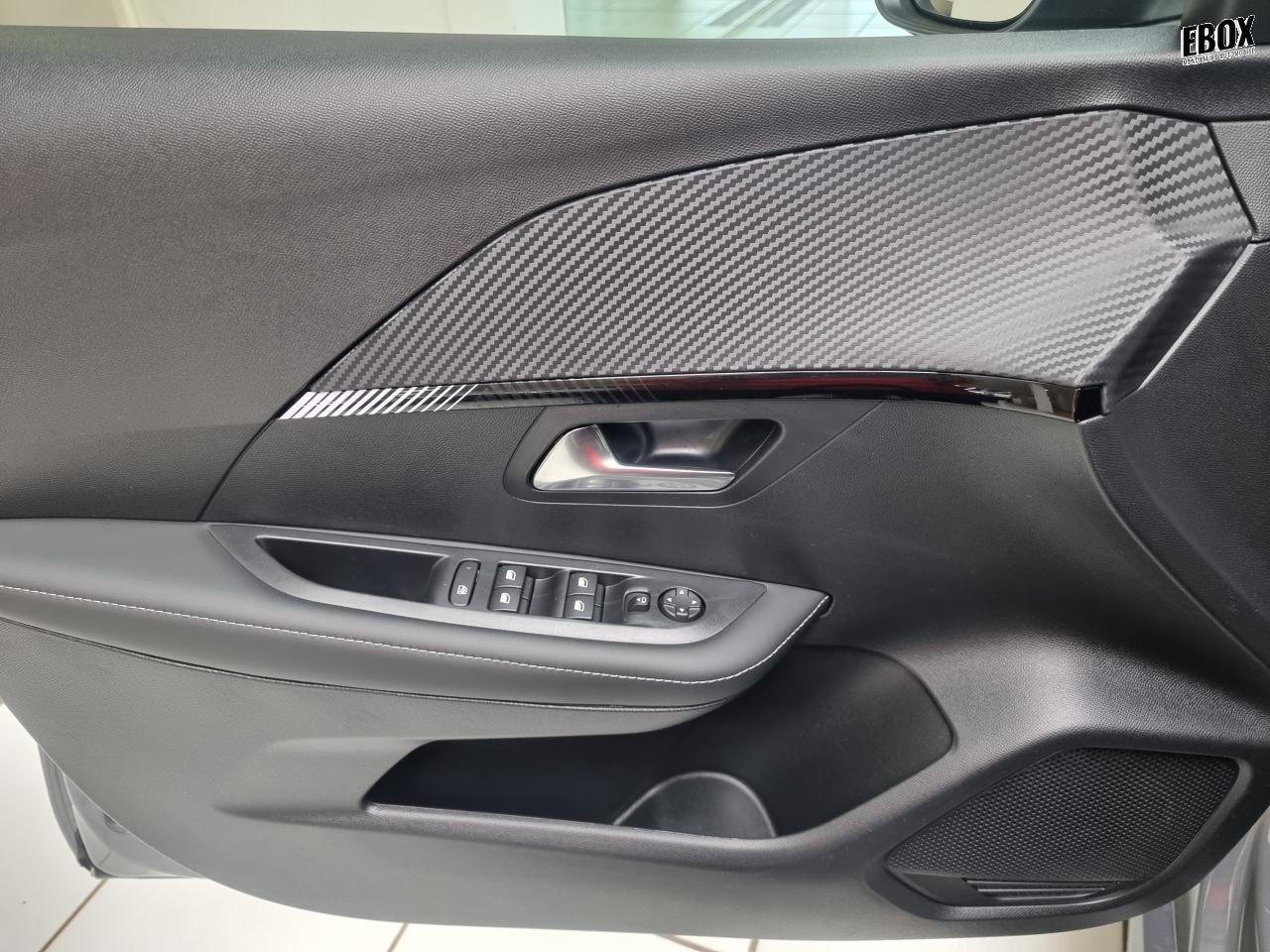 0679-0003334_p68 - PEUGEOT - 208 - 2026 - photo 15