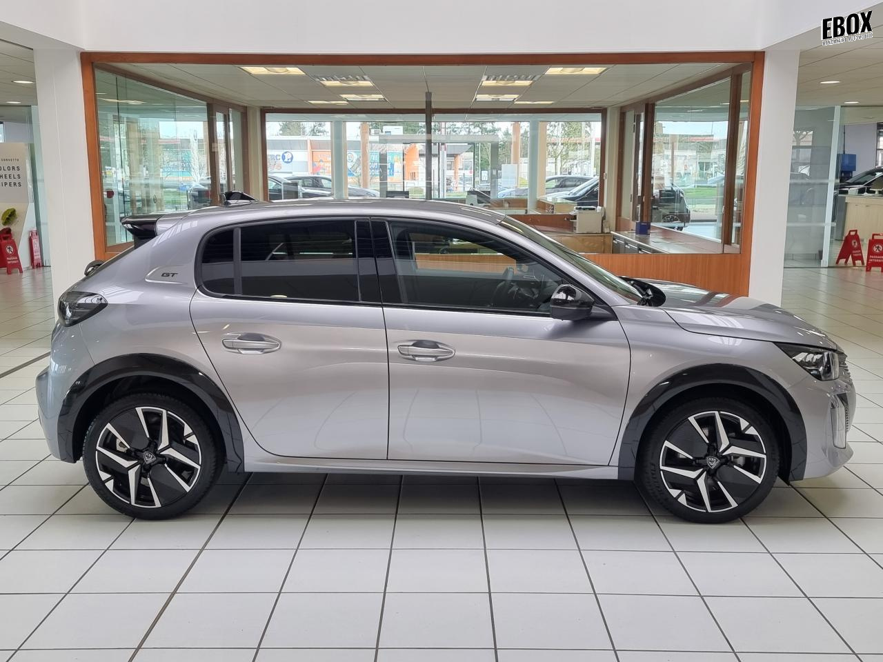 0679-0003378_p68 - PEUGEOT - 208 - 2025 - photo 26