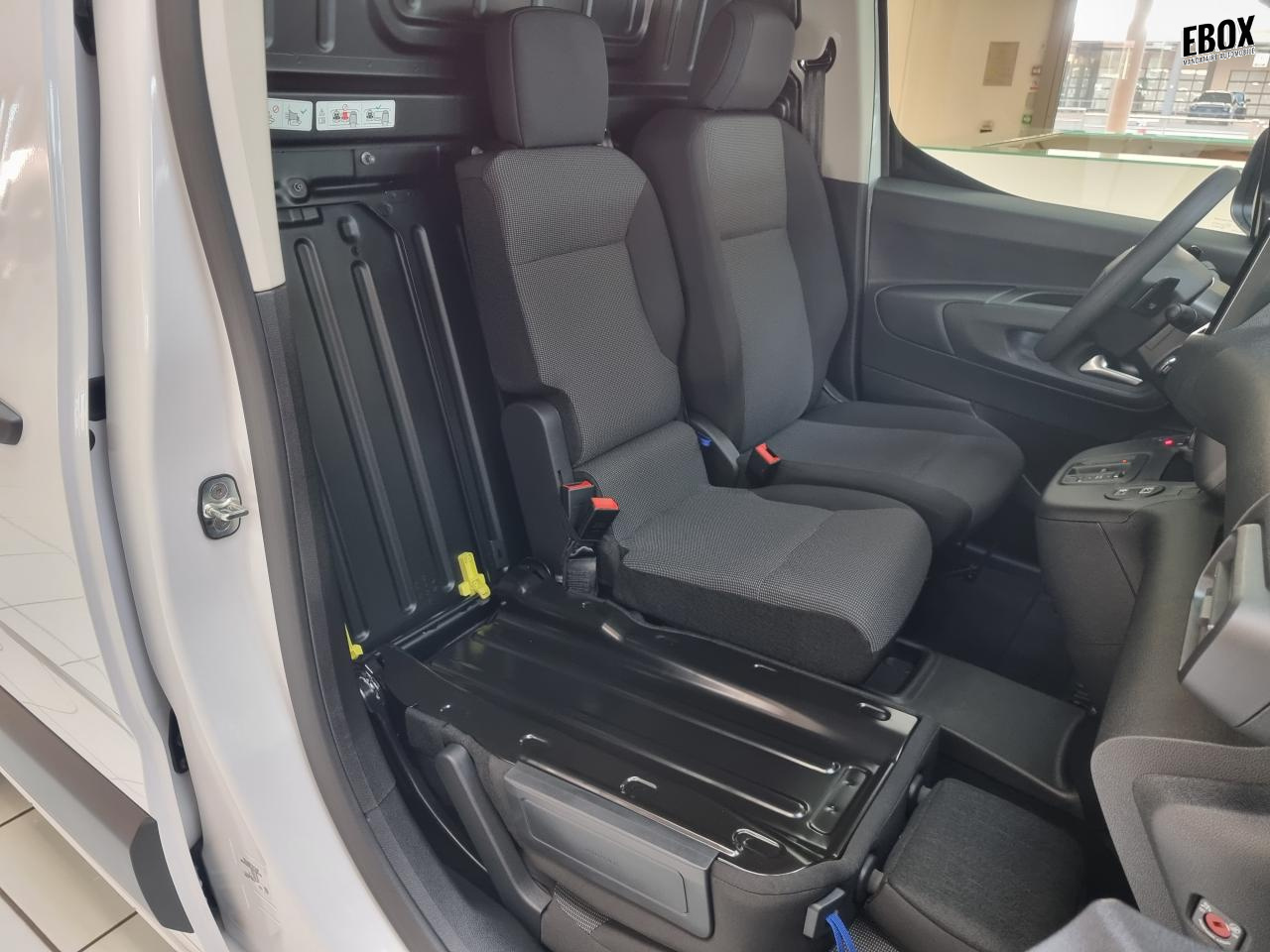 0679-0003380_p68 - CITROEN - BERLINGO - 2025 - photo 11