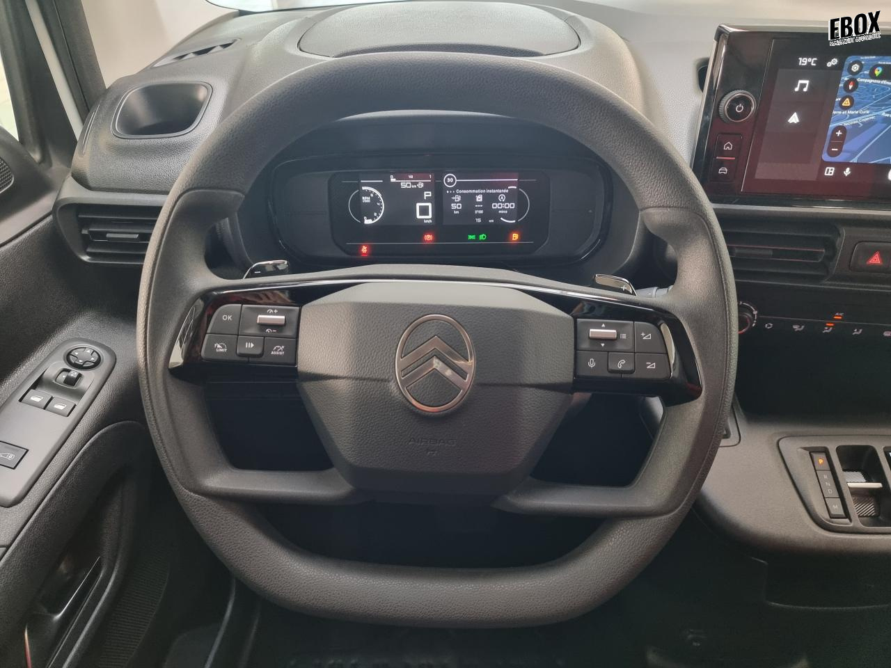 0679-0003381_p68 - CITROEN - BERLINGO - 2025 - photo 8