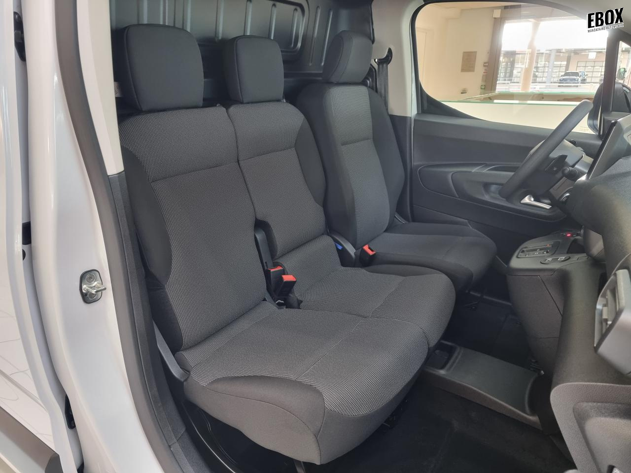 0679-0003381_p68 - CITROEN - BERLINGO - 2025 - photo 9