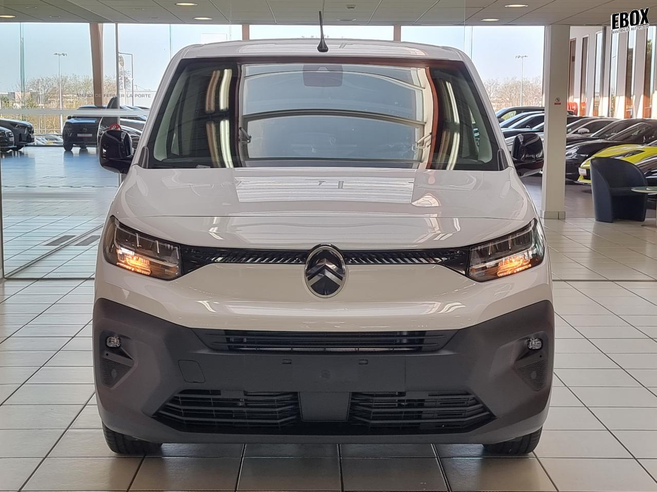 0679-0003381_p68 - CITROEN - BERLINGO - 2025 - photo 24