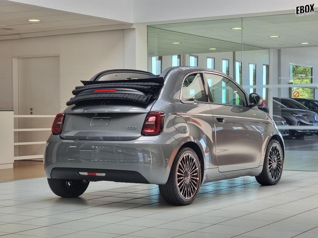 0679-0003391_p68 - FIAT - 500 - 2023 - photo 2