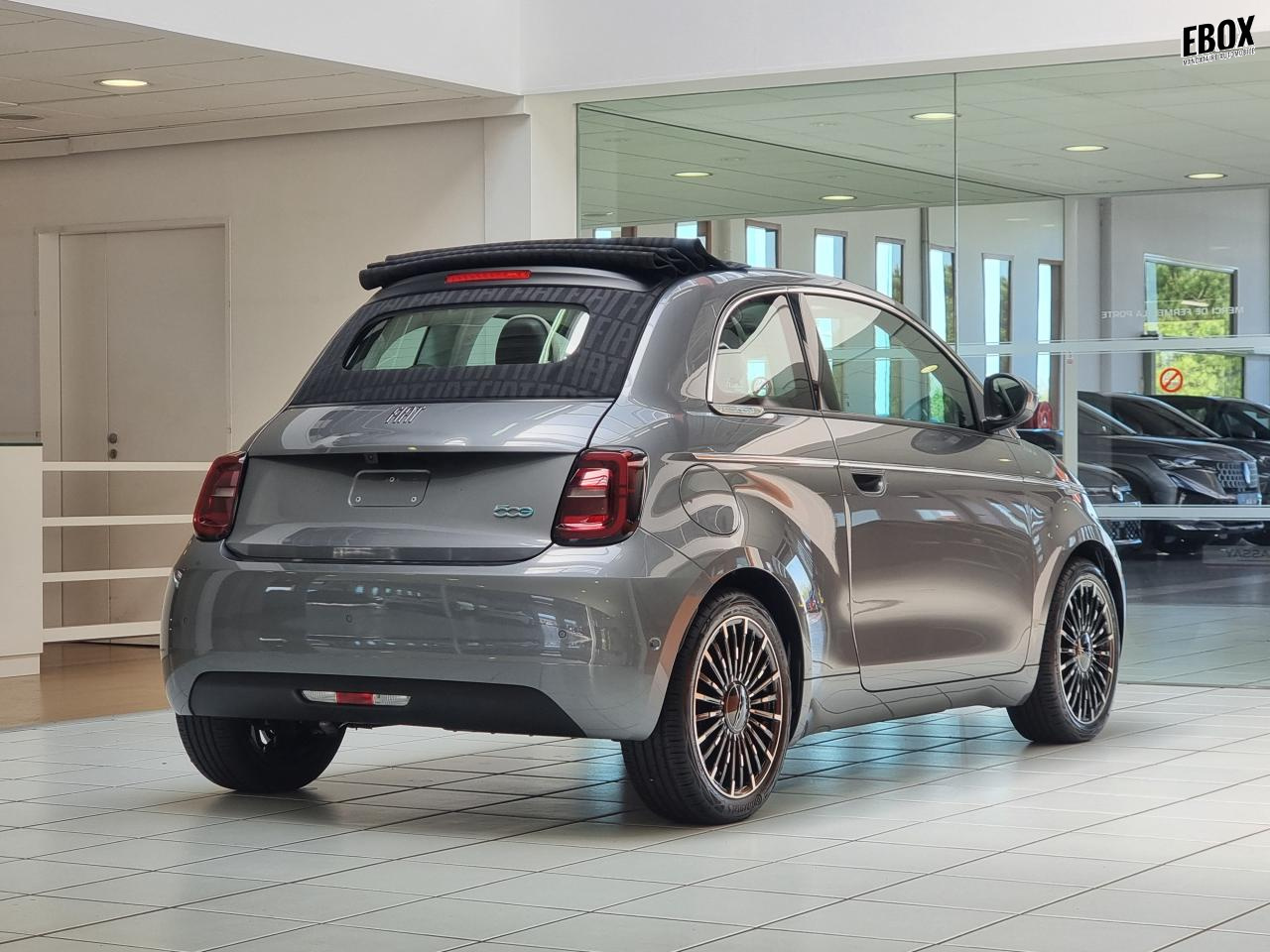 0679-0003391_p68 - FIAT - 500 - 2023 - photo 3