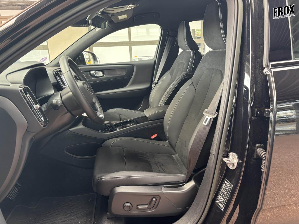 0679-0003429_p68 - VOLVO - XC 40 - 2023 - photo 16