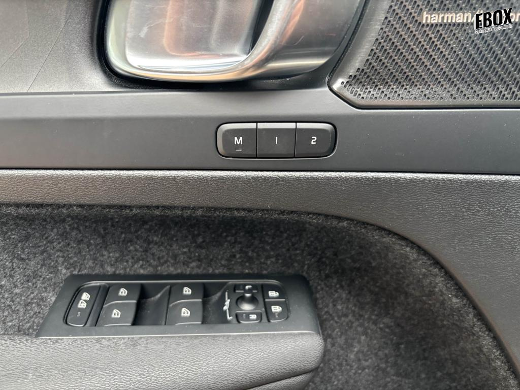 0679-0003429_p68 - VOLVO - XC 40 - 2023 - photo 18