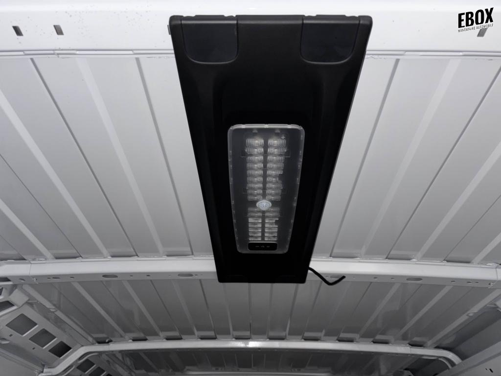 0679-0003438_p68 - PEUGEOT - BOXER - 2025 - photo 17