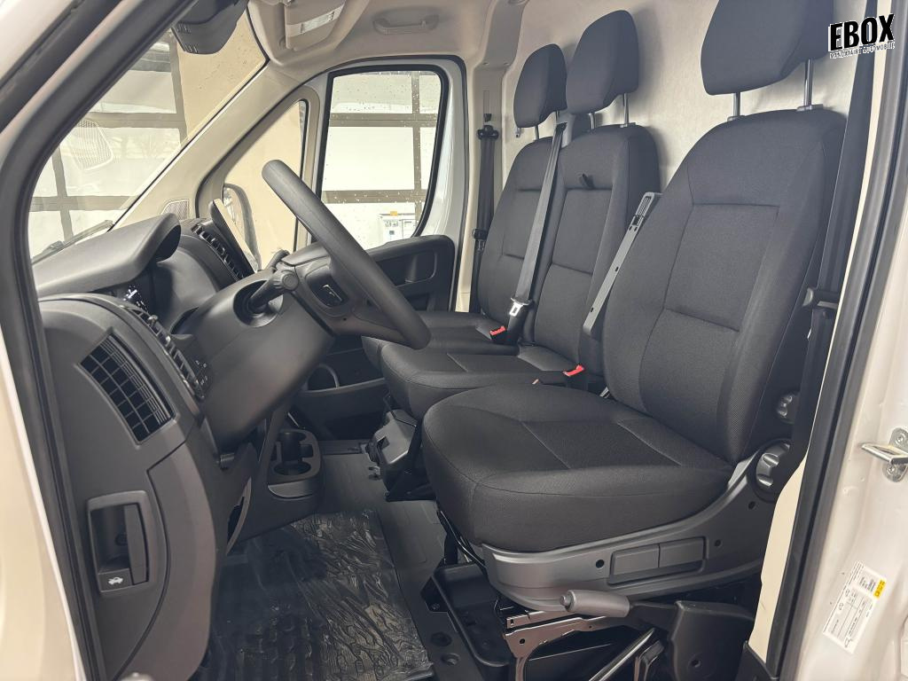 0679-0003444_p68 - PEUGEOT - BOXER - 2025 - photo 12