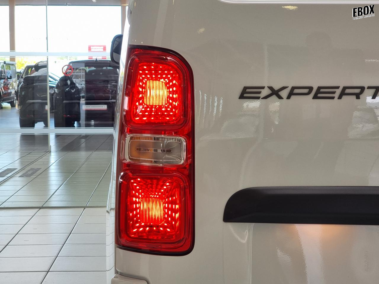 0679-0003453_p68 - PEUGEOT - EXPERT - 2025 - photo 7