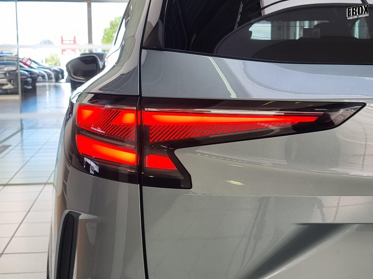 0679-0003460_p68 - RENAULT - ESPACE - 2025 - photo 7