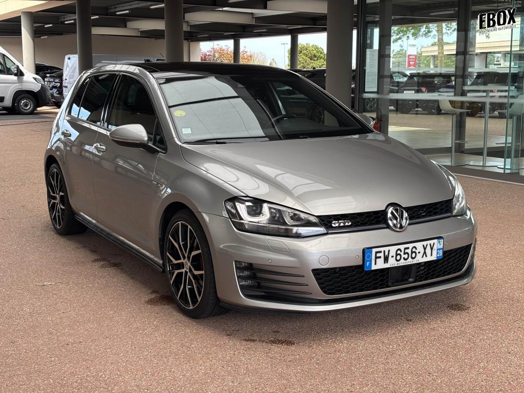 0679-0003483_p68 - VOLKSWAGEN - GOLF - 2015 - photo 7