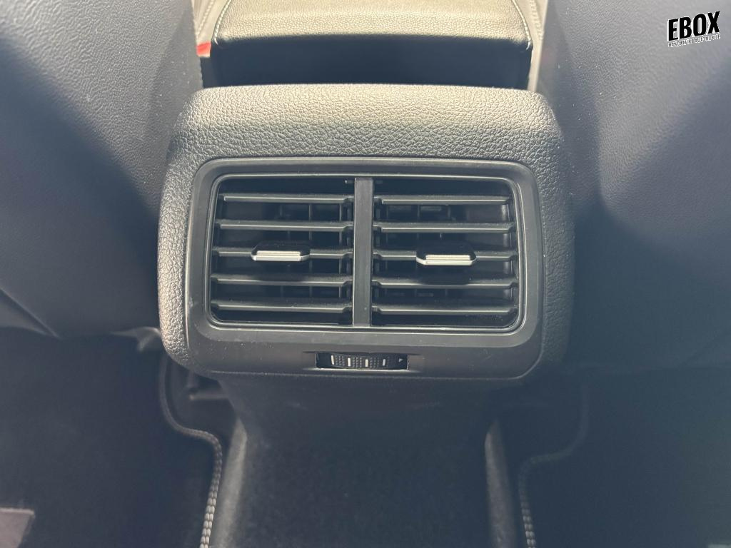 0679-0003483_p68 - VOLKSWAGEN - GOLF - 2015 - photo 17