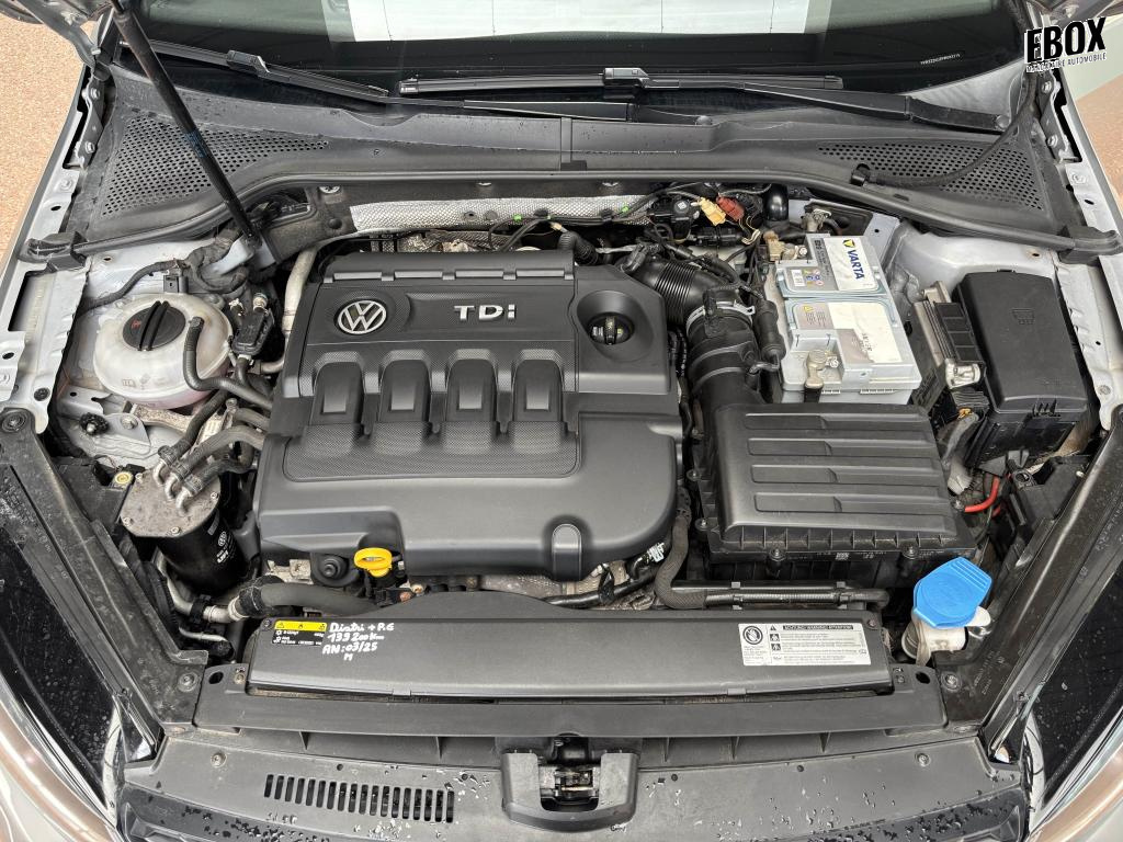 0679-0003483_p68 - VOLKSWAGEN - GOLF - 2015 - photo 24