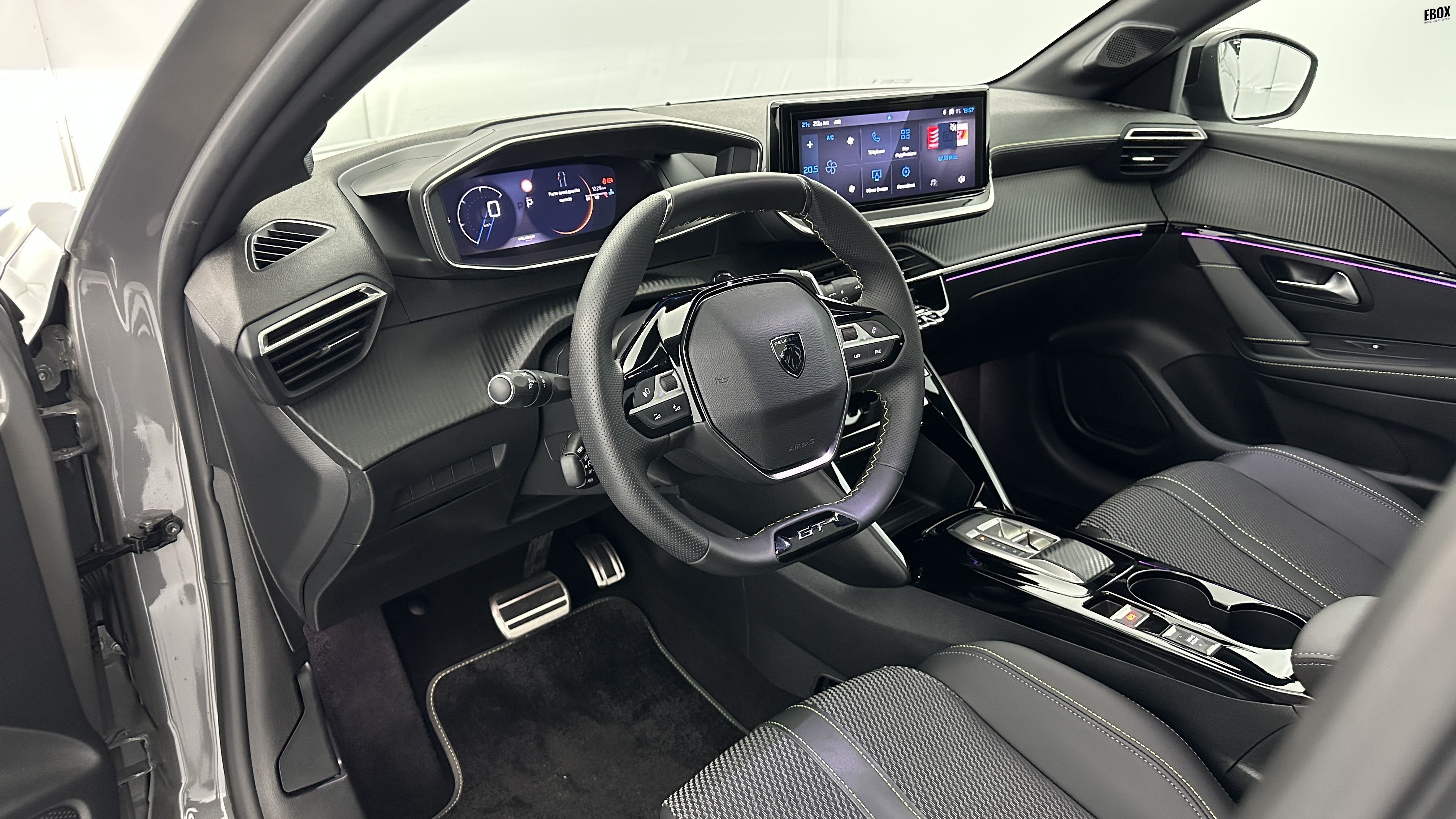 GLI00031956_p53 - PEUGEOT - 208 - 2024 - photo 6