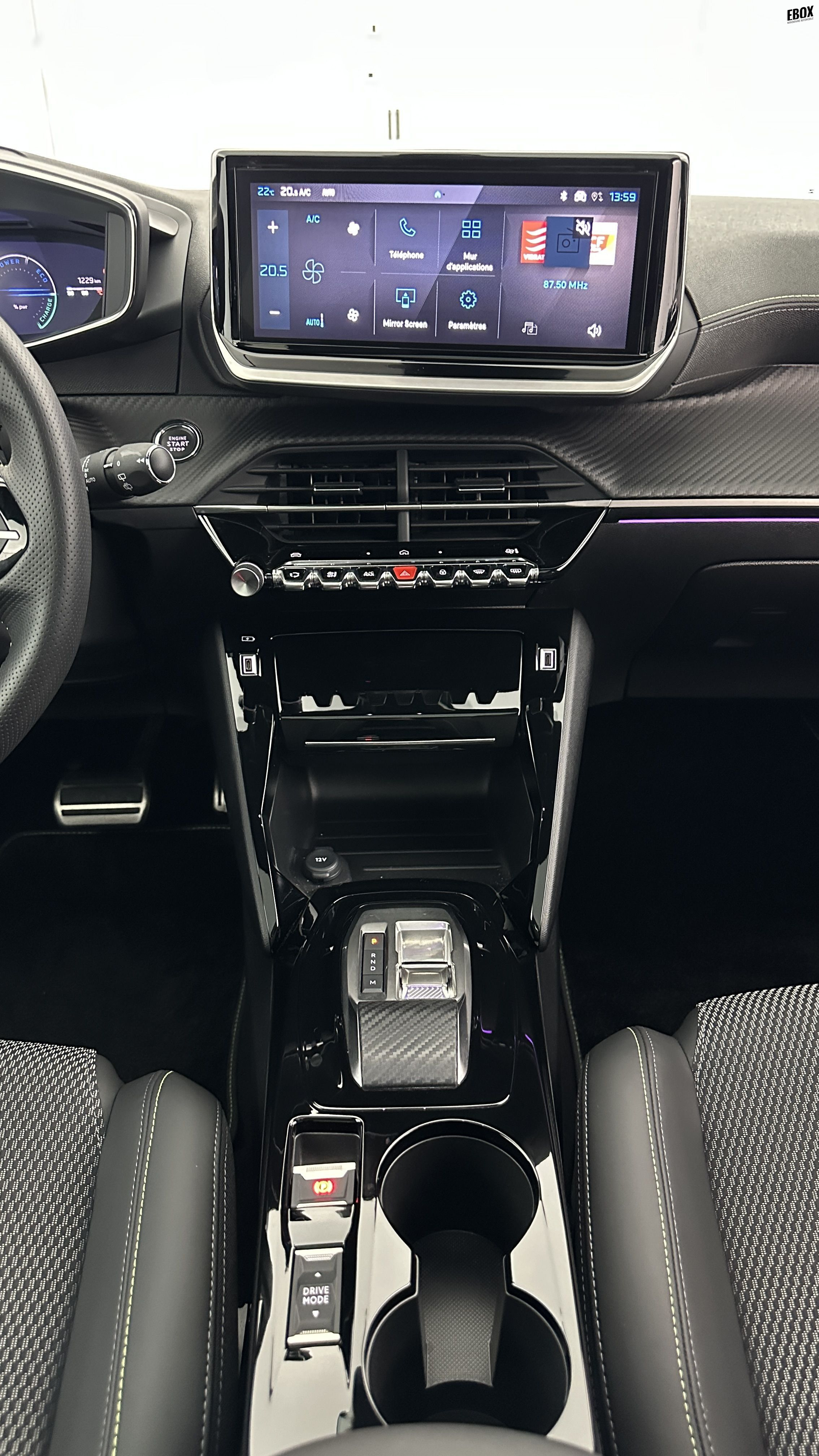 GLI00031956_p53 - PEUGEOT - 208 - 2024 - photo 16