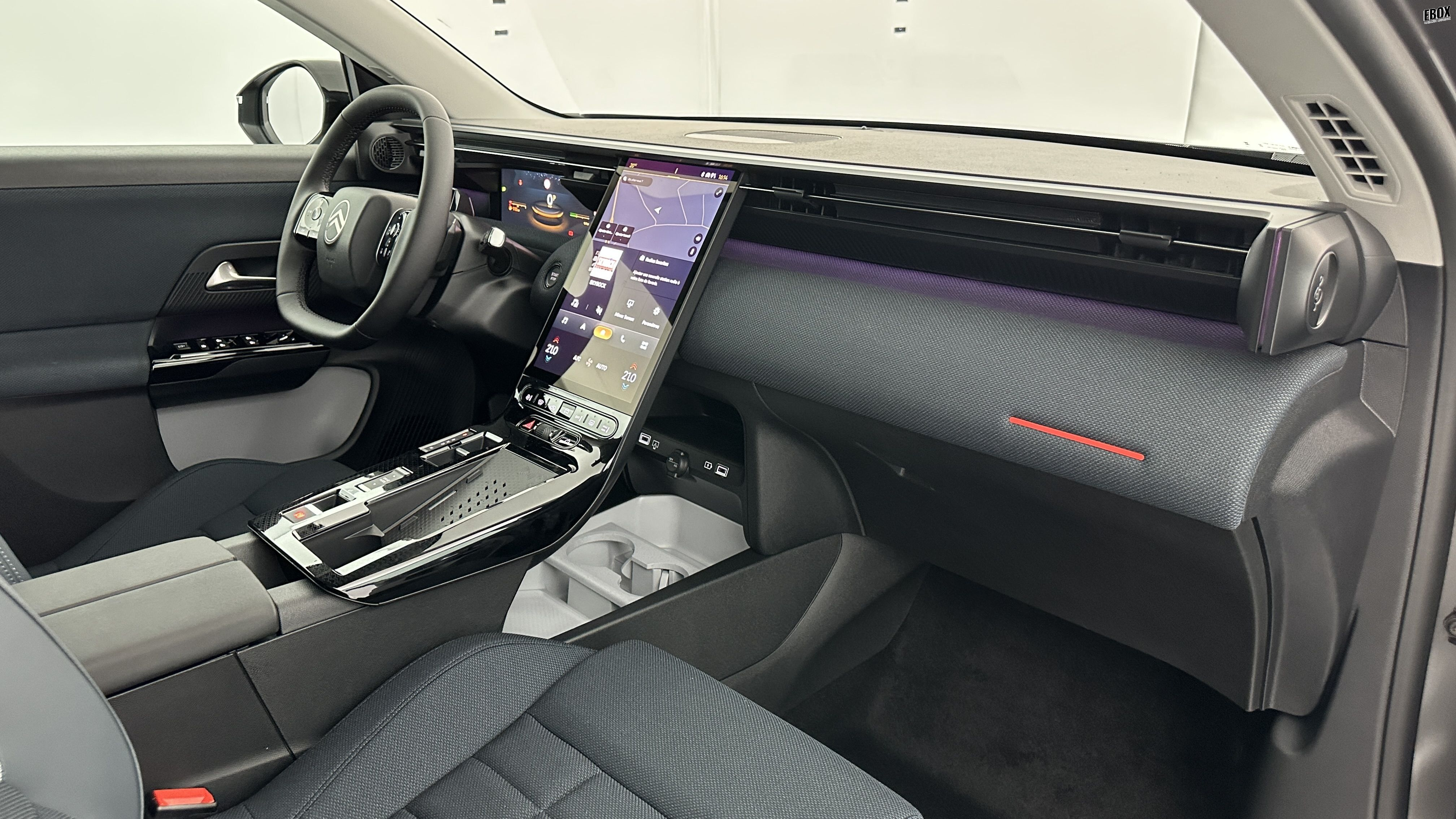 GLI00027923_p53 - CITROEN - C5 AIRCROSS - 2025 - photo 8