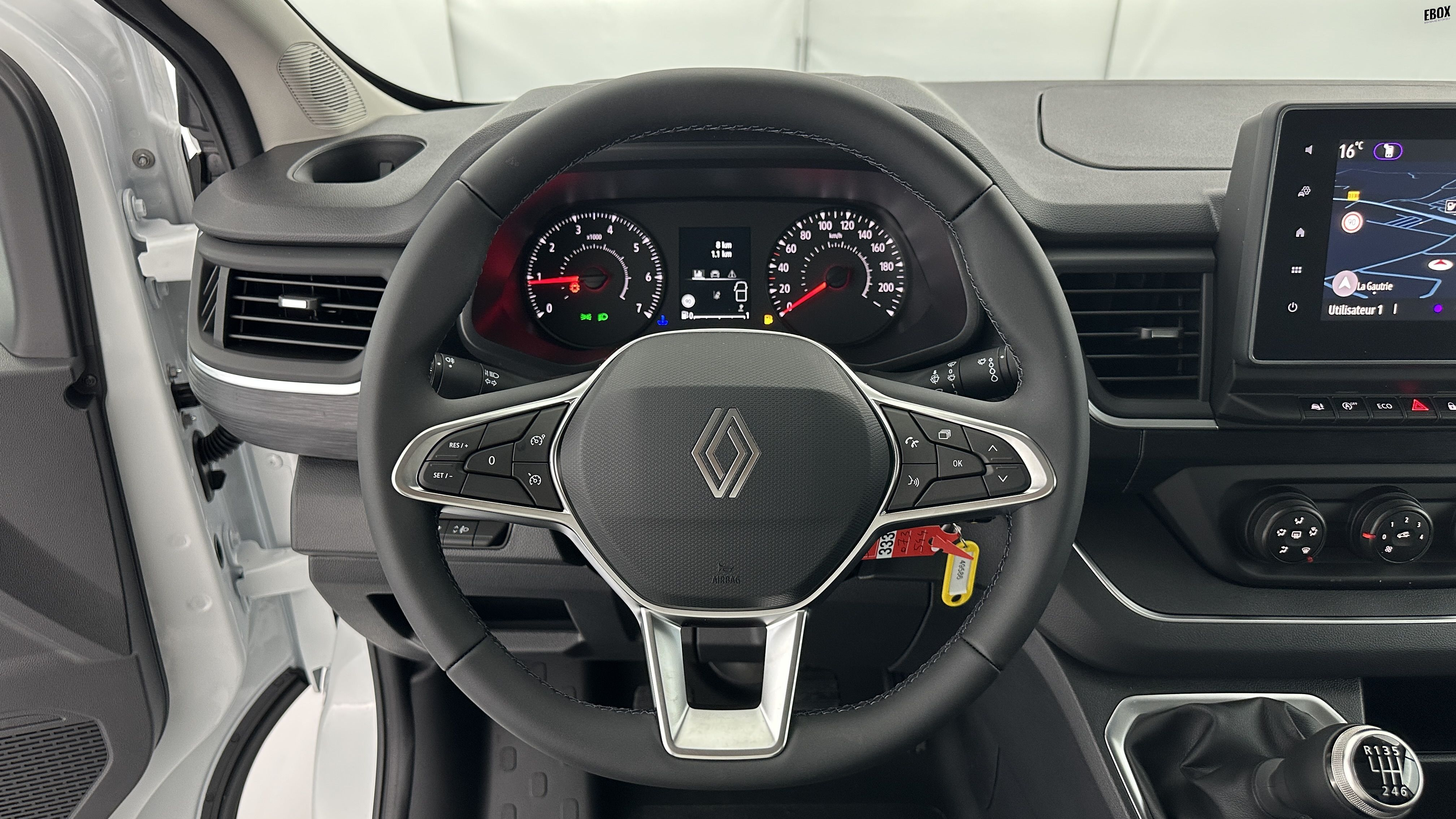 GLI00026544_p53 - RENAULT - TRAFIC - 2025 - photo 8