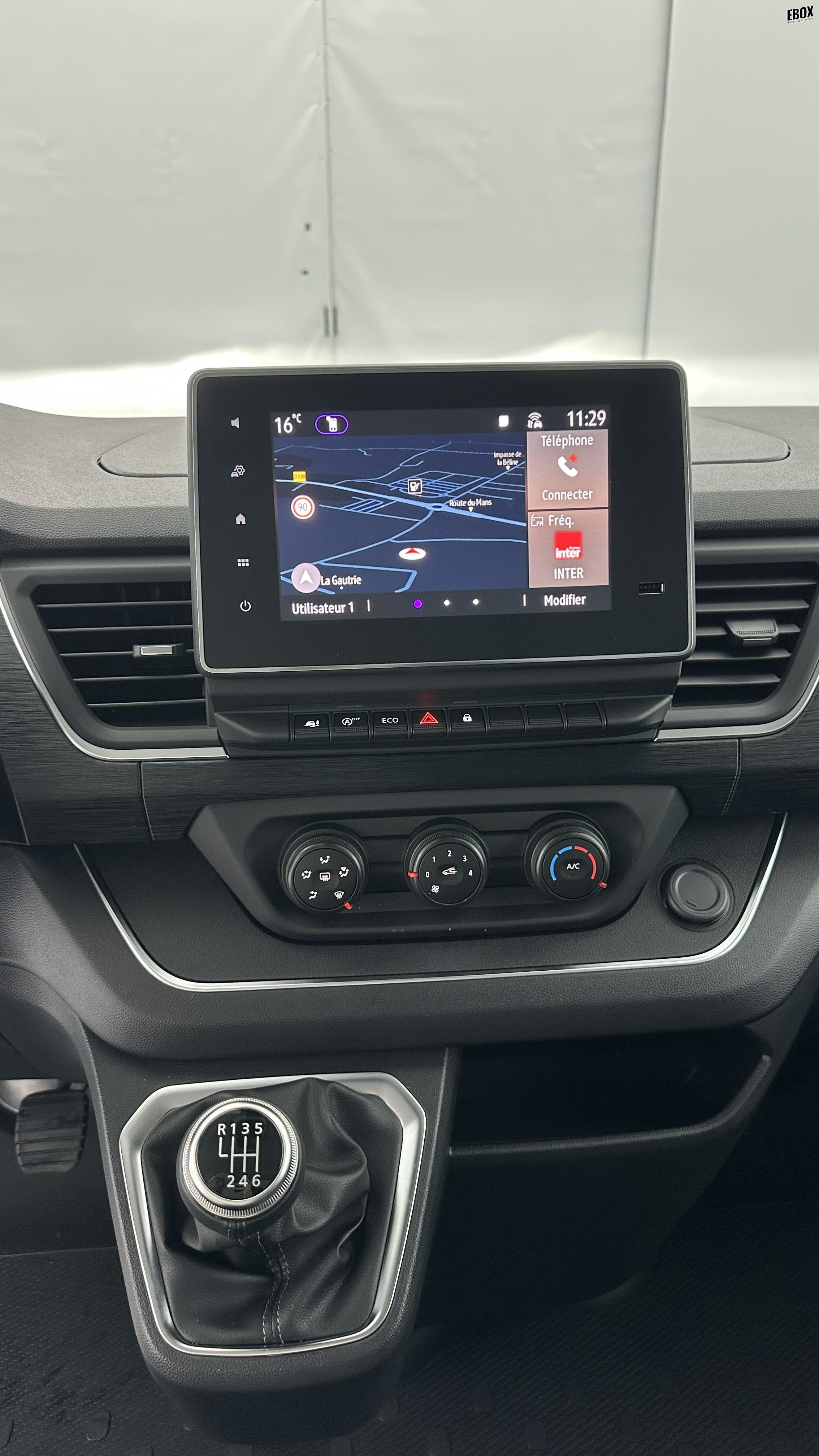 GLI00026544_p53 - RENAULT - TRAFIC - 2025 - photo 9