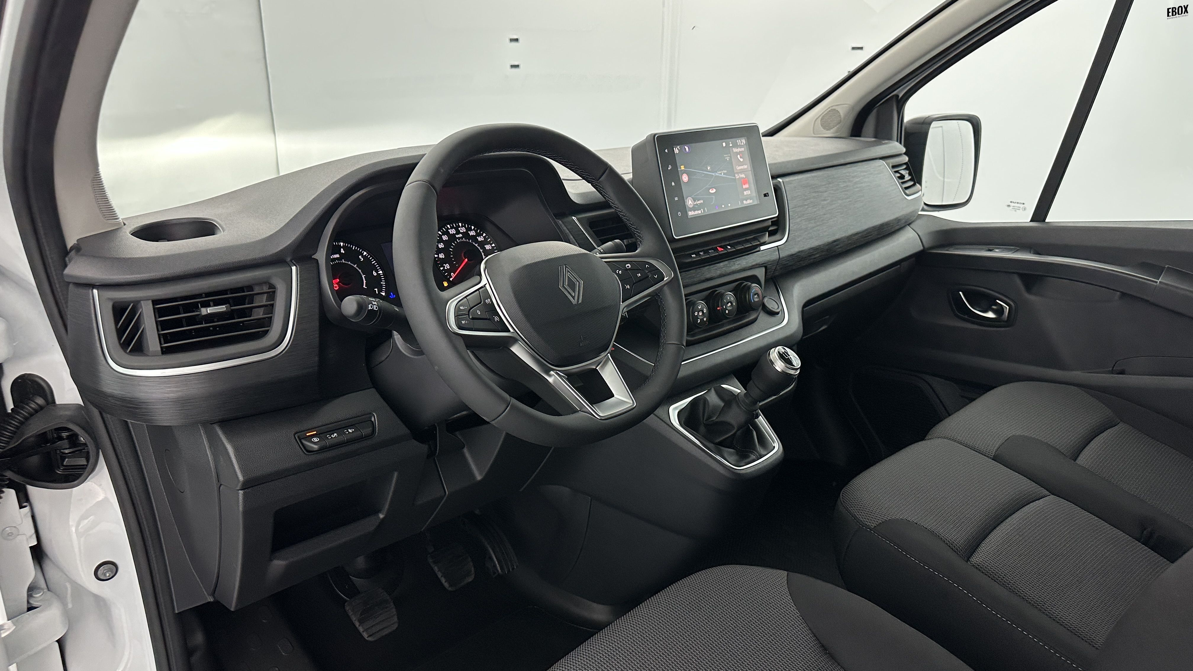 GLI00026546_p53 - RENAULT - TRAFIC - 2026 - photo 6