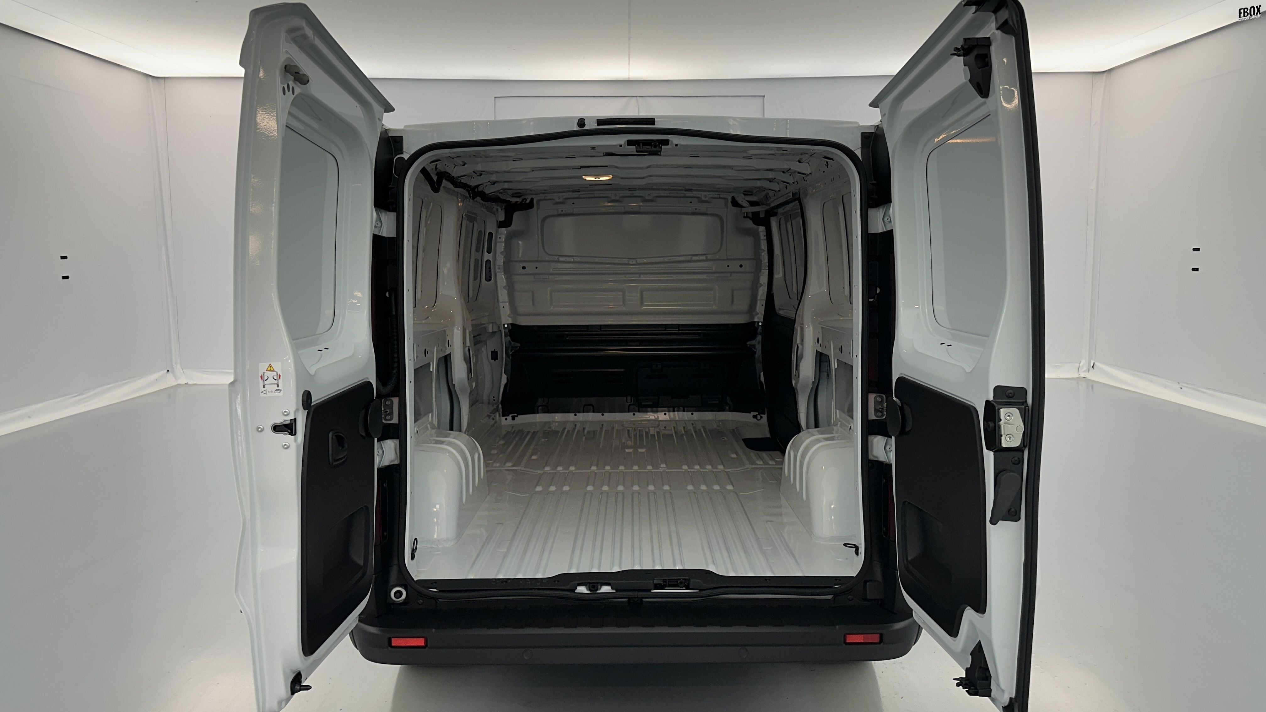 GLI00026546_p53 - RENAULT - TRAFIC - 2026 - photo 17