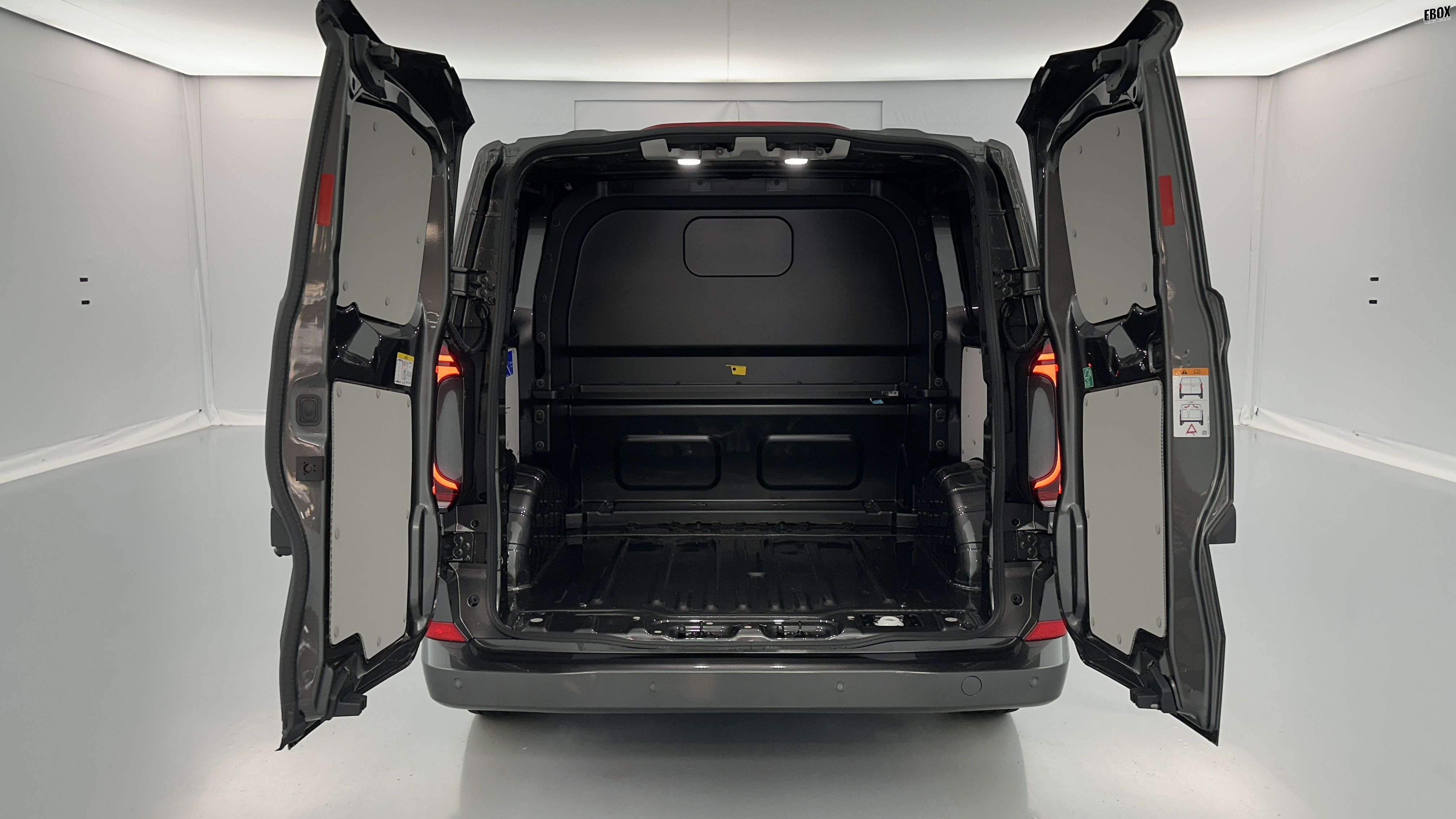 GLI00024030_p53 - VOLKSWAGEN - TRANSPORTER PROCAB - 2026 - photo 9