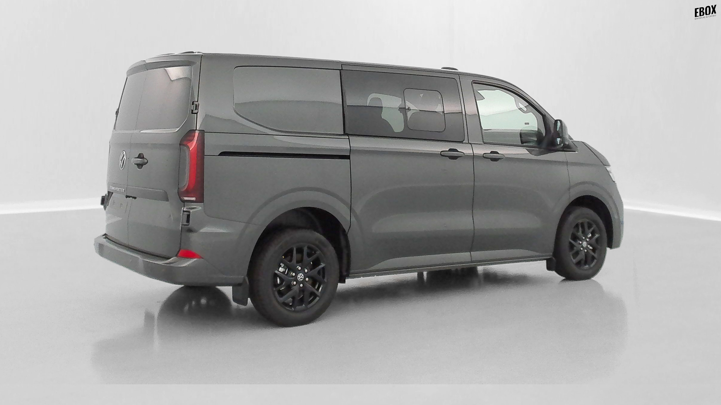 GLI00024030_p53 - VOLKSWAGEN - TRANSPORTER PROCAB - 2026 - photo 23