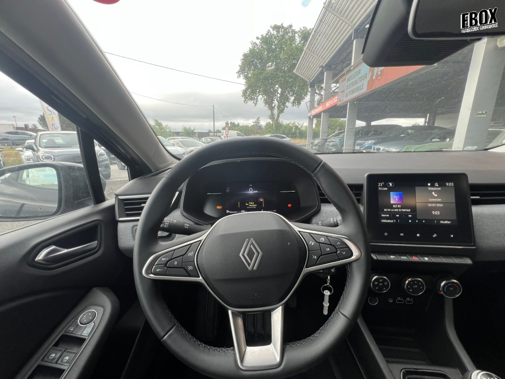 72507_p51 - RENAULT - CLIO - 2025 - photo 14