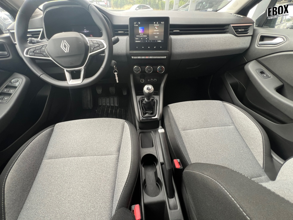 72507_p51 - RENAULT - CLIO - 2025 - photo 15
