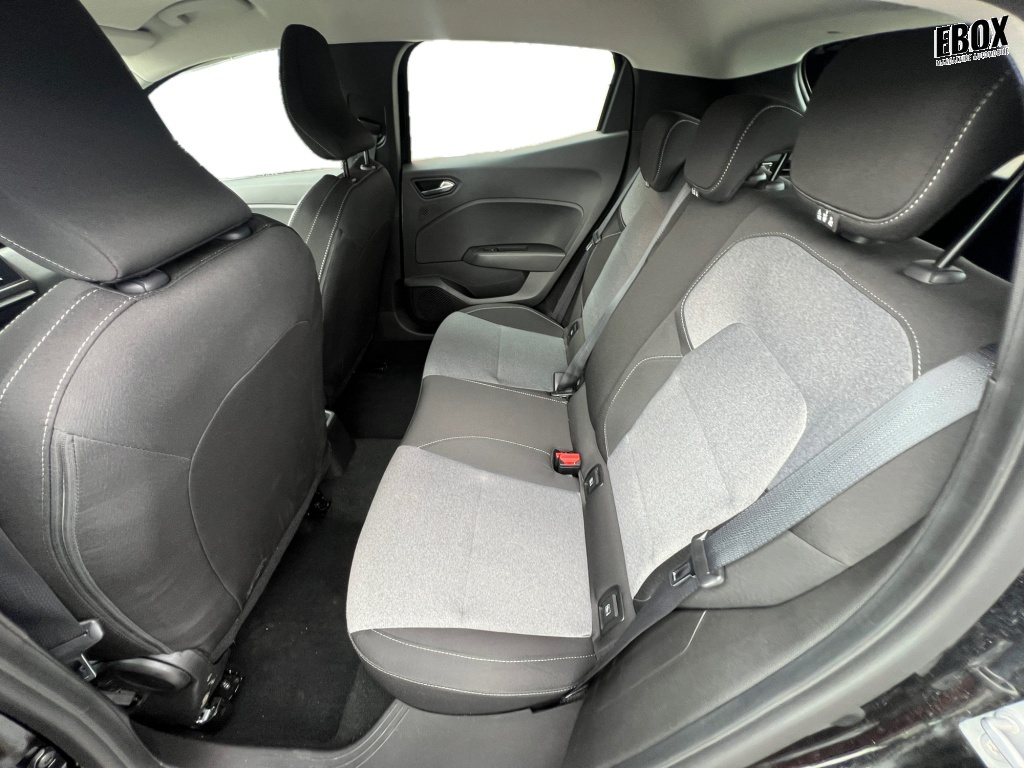 72507_p51 - RENAULT - CLIO - 2025 - photo 16