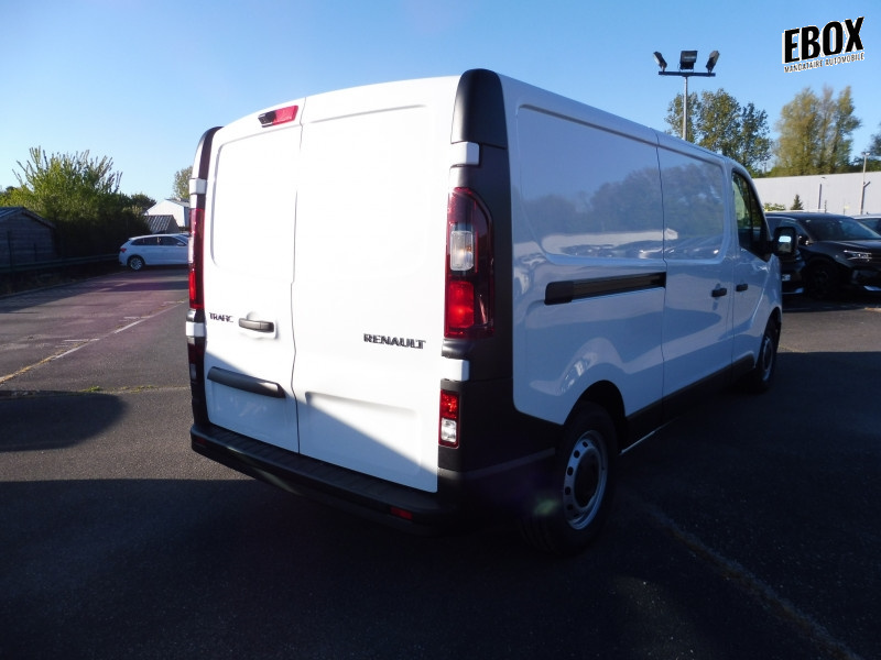 74158_p51 - RENAULT - TRAFIC - 2025 - photo 2