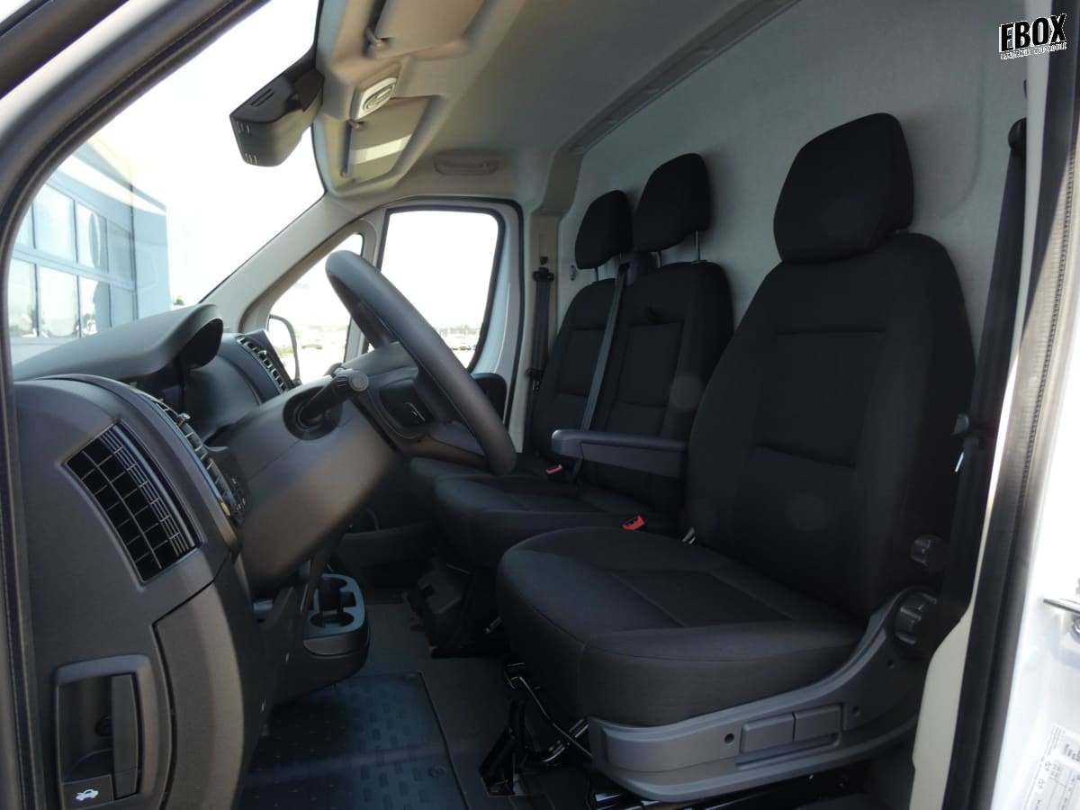 330885_p2 - CITROEN - JUMPER - 2025 - photo 10