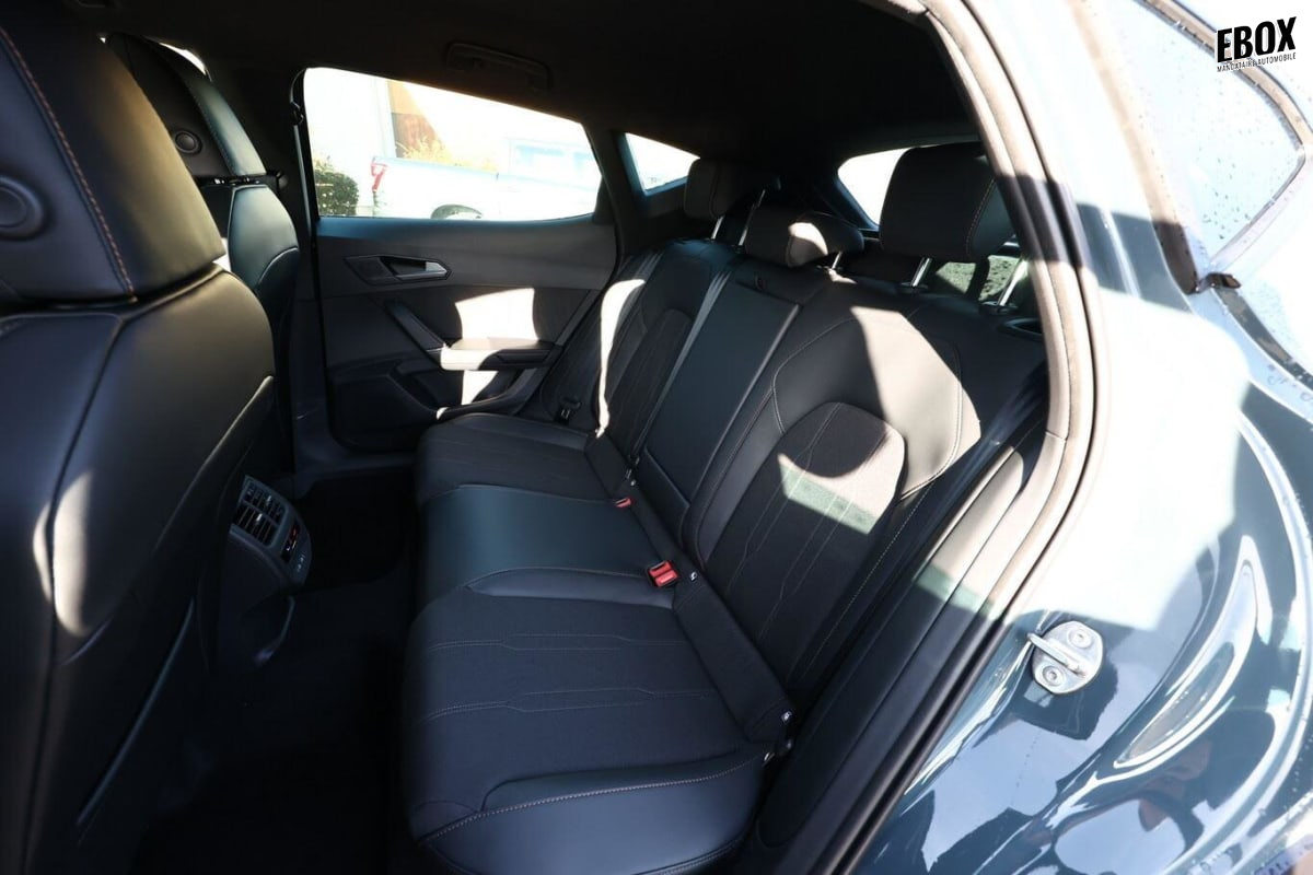 367273_p2 - CUPRA - FORMENTOR - 2026 - photo 9