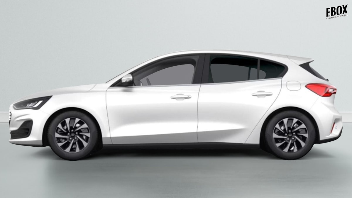 376421_p2 - FORD - FOCUS - 2026 - photo 2