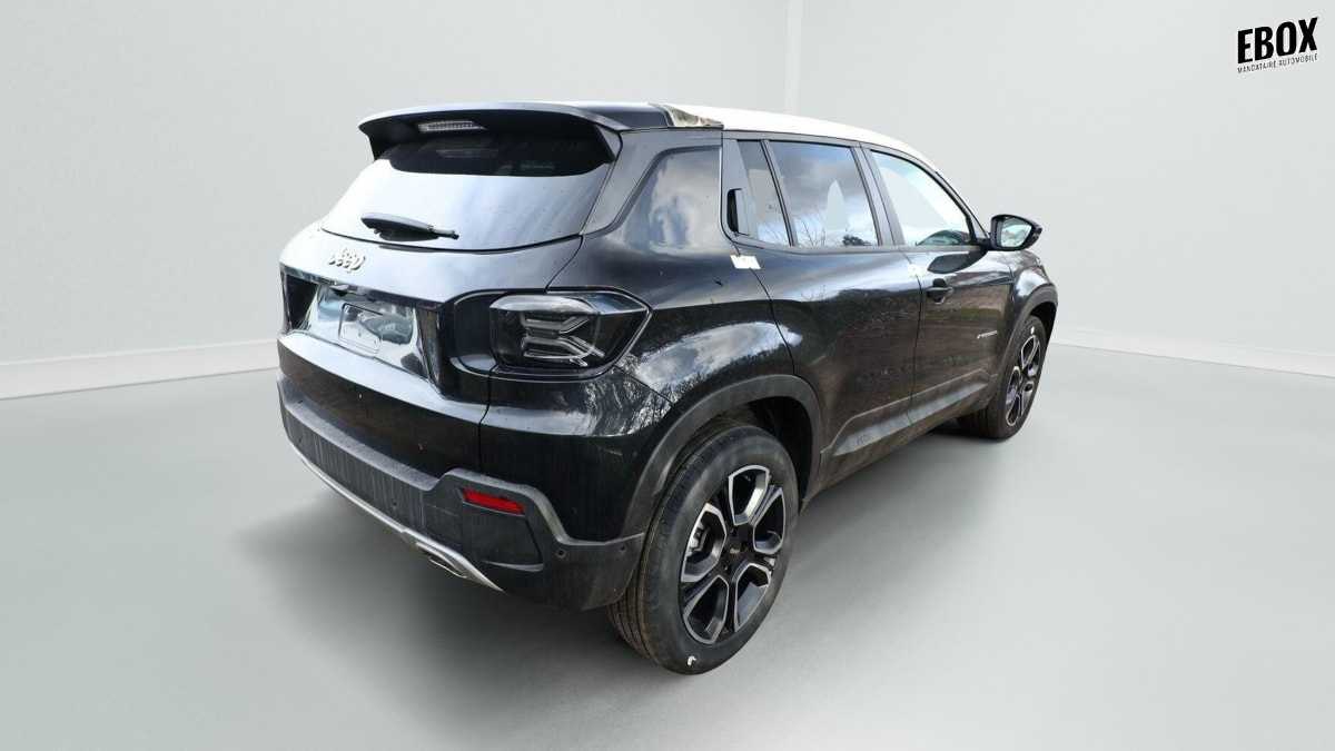 381780_p2 - JEEP - AVENGER - 2026 - photo 3