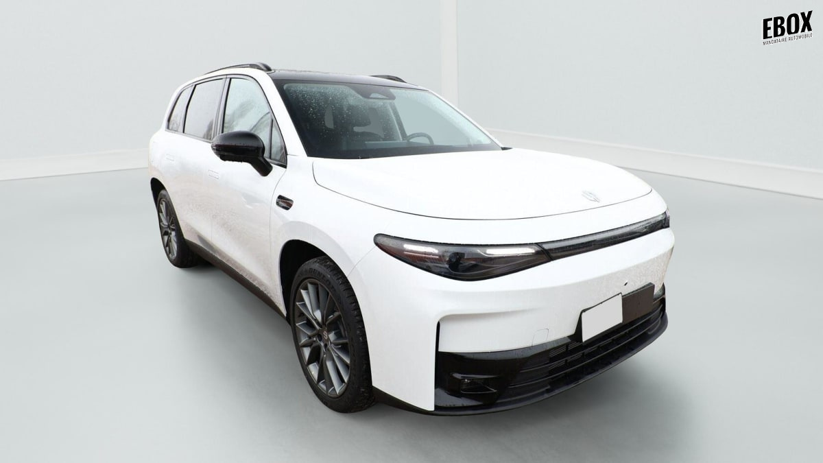 383800_p2 - LEAPMOTOR - C10 - 2026 - photo 2