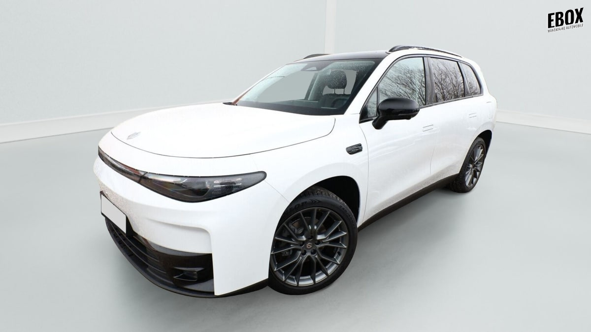 375919_p2 - LEAPMOTOR - C10 - 2026 - photo 2