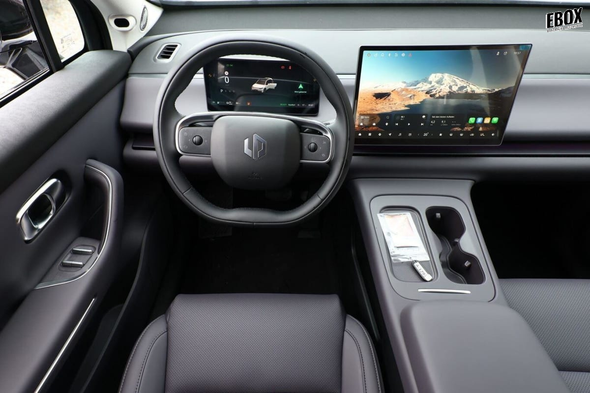 375919_p2 - LEAPMOTOR - C10 - 2026 - photo 6