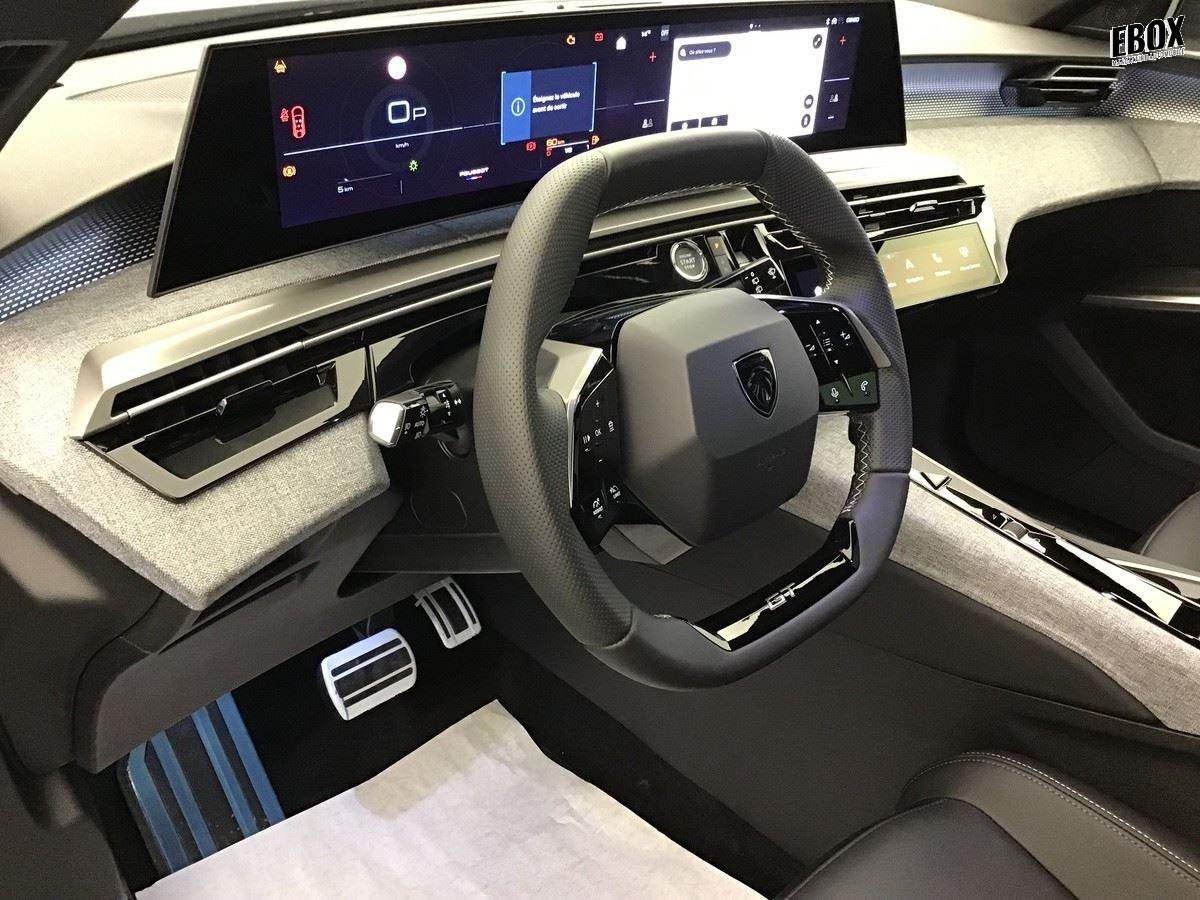 385580_p2 - PEUGEOT - 5008 - 2026 - photo 10