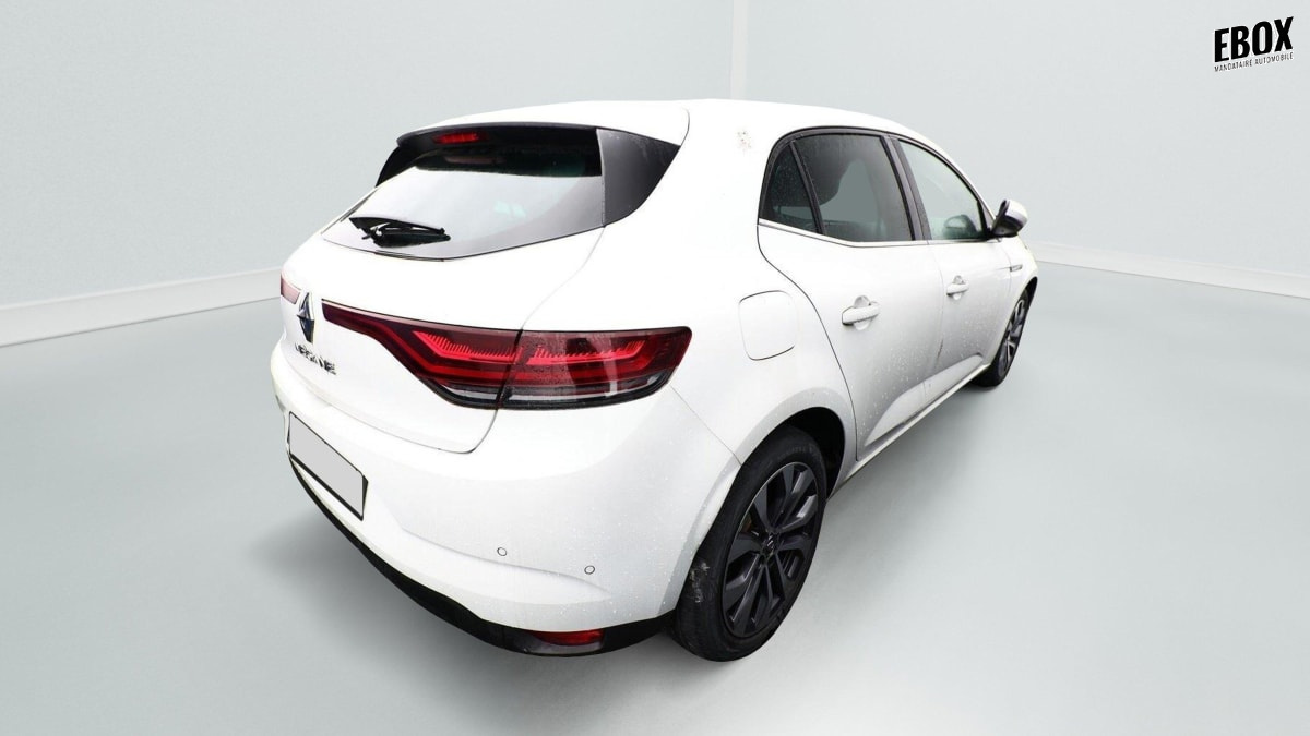 360356_p2 - RENAULT - MEGANE - 2026 - photo 4