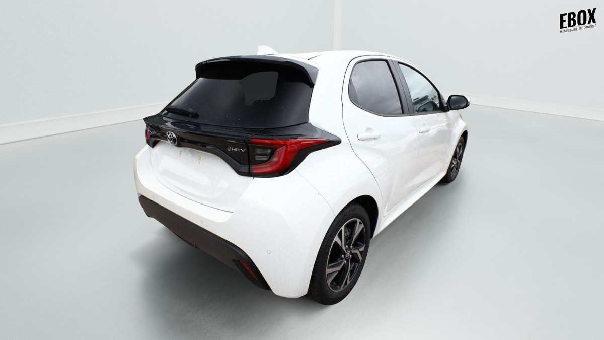 385933_p2 - TOYOTA - YARIS - 2026 - photo 3