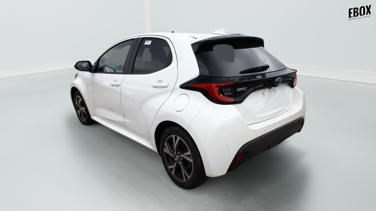 385933_p2 - TOYOTA - YARIS - 2026 - photo 4