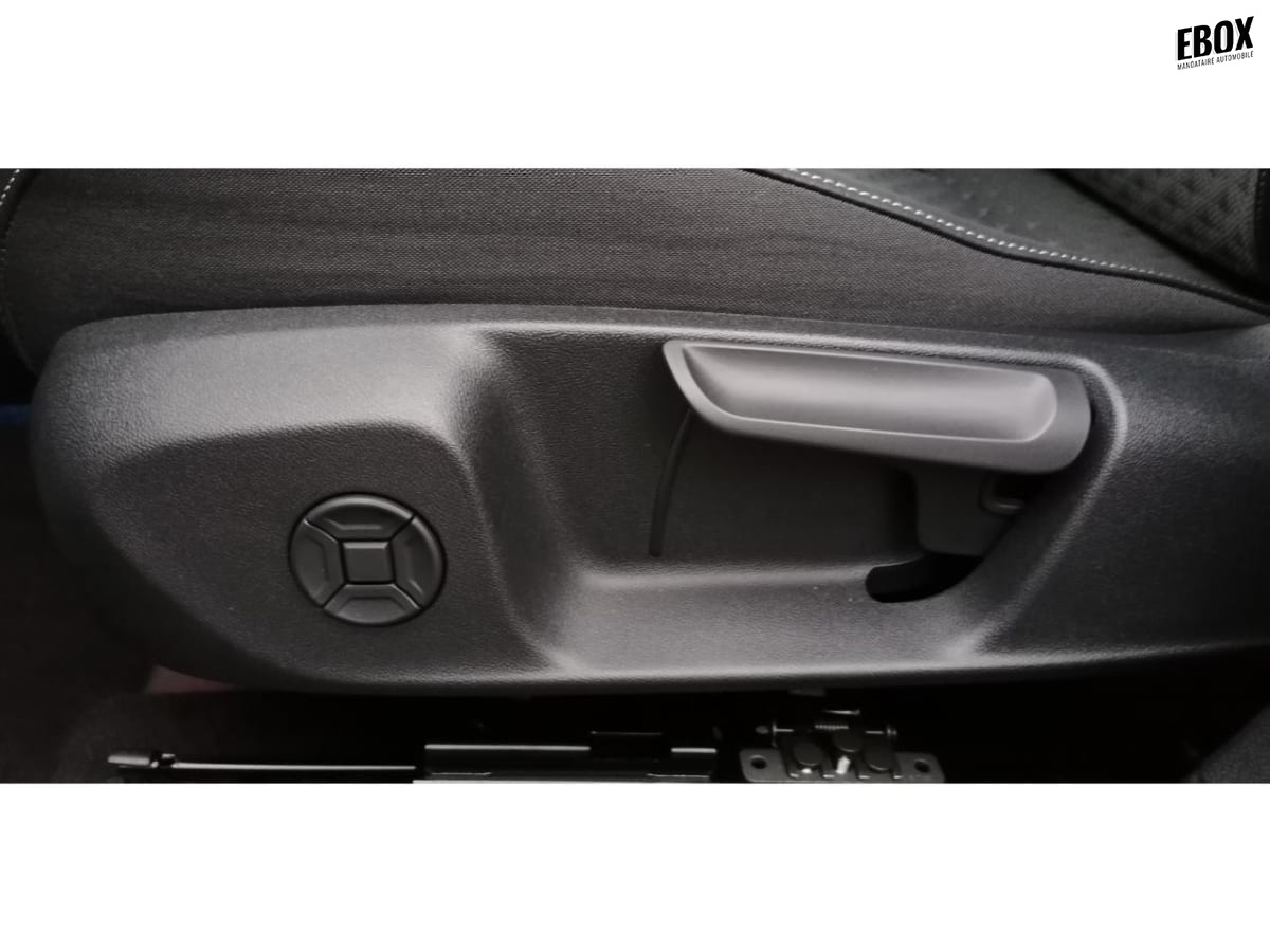 377815_p2 - VOLKSWAGEN - T ROC - 2026 - photo 5