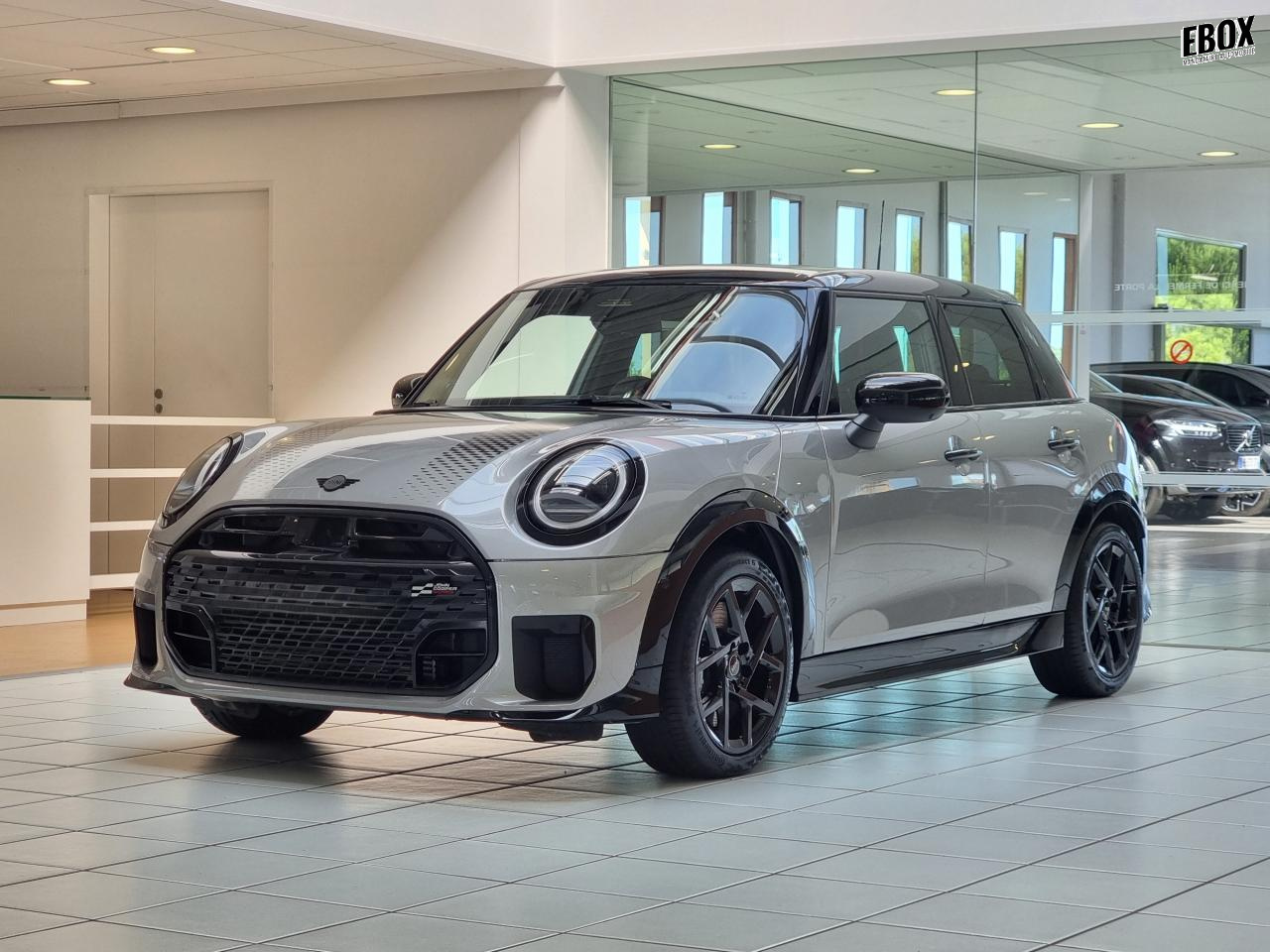 0679-0003466_p68 - MINI - COOPER - 2025 - photo 1