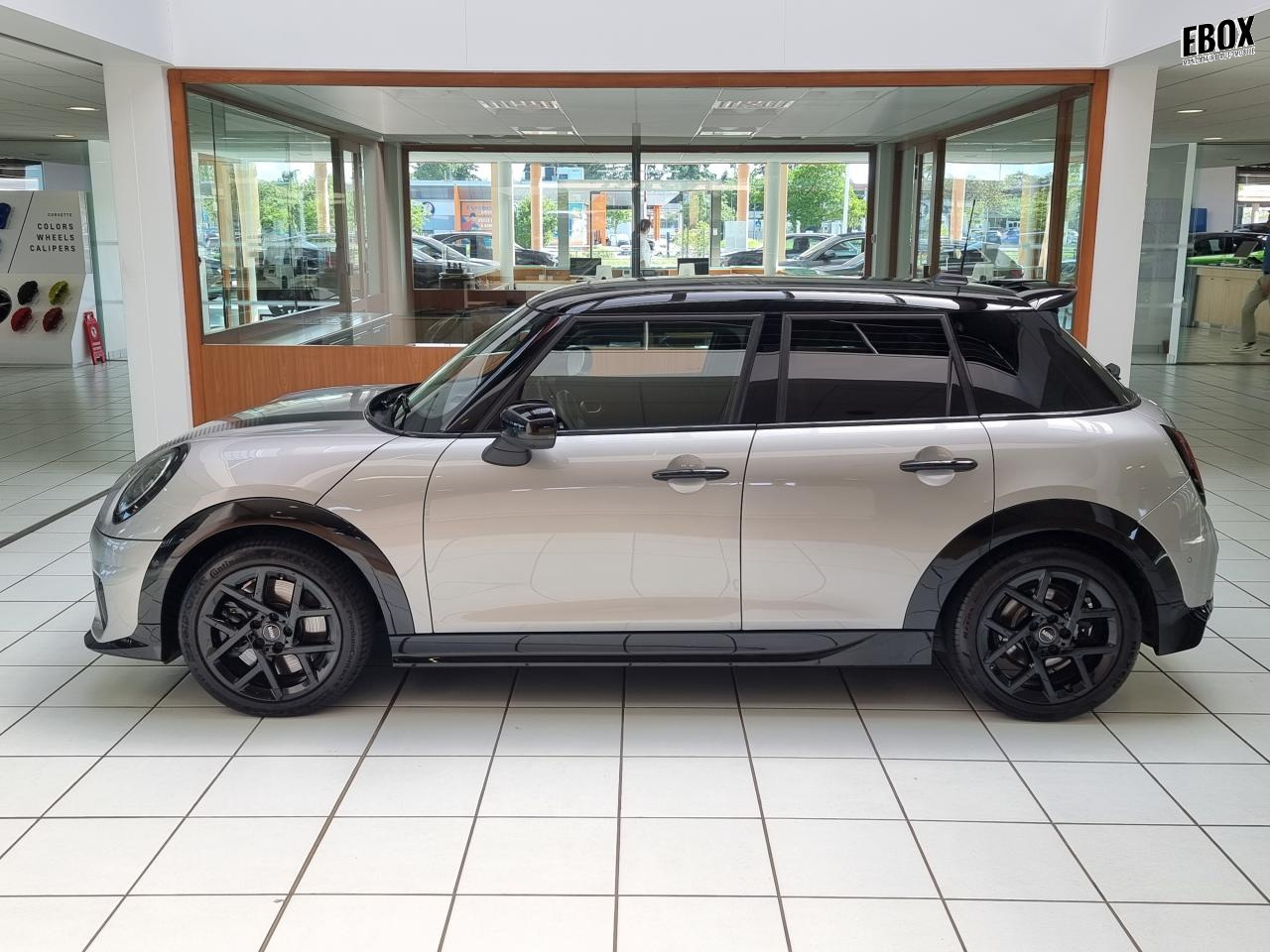0679-0003466_p68 - MINI - COOPER - 2025 - photo 27