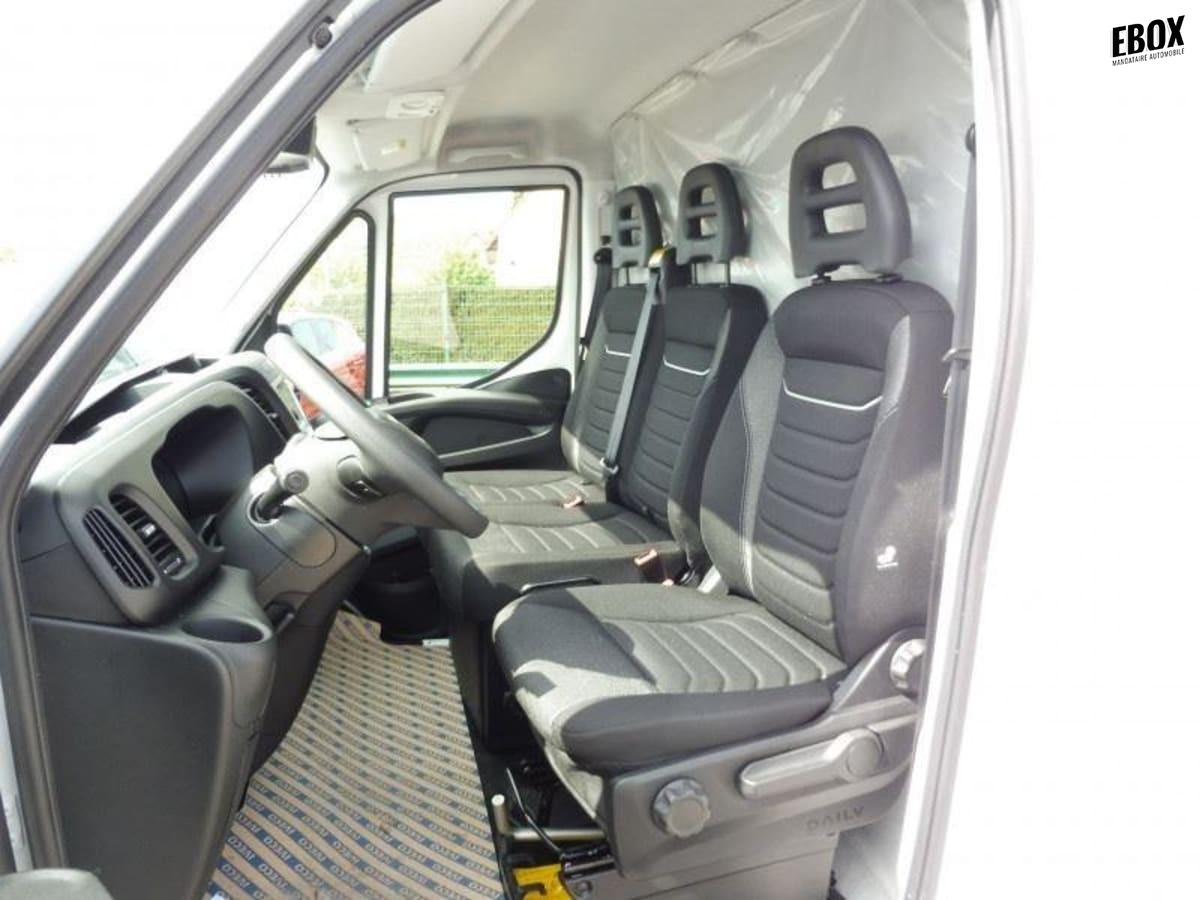 389024_p2 - IVECO - DAILY - 2026 - photo 3