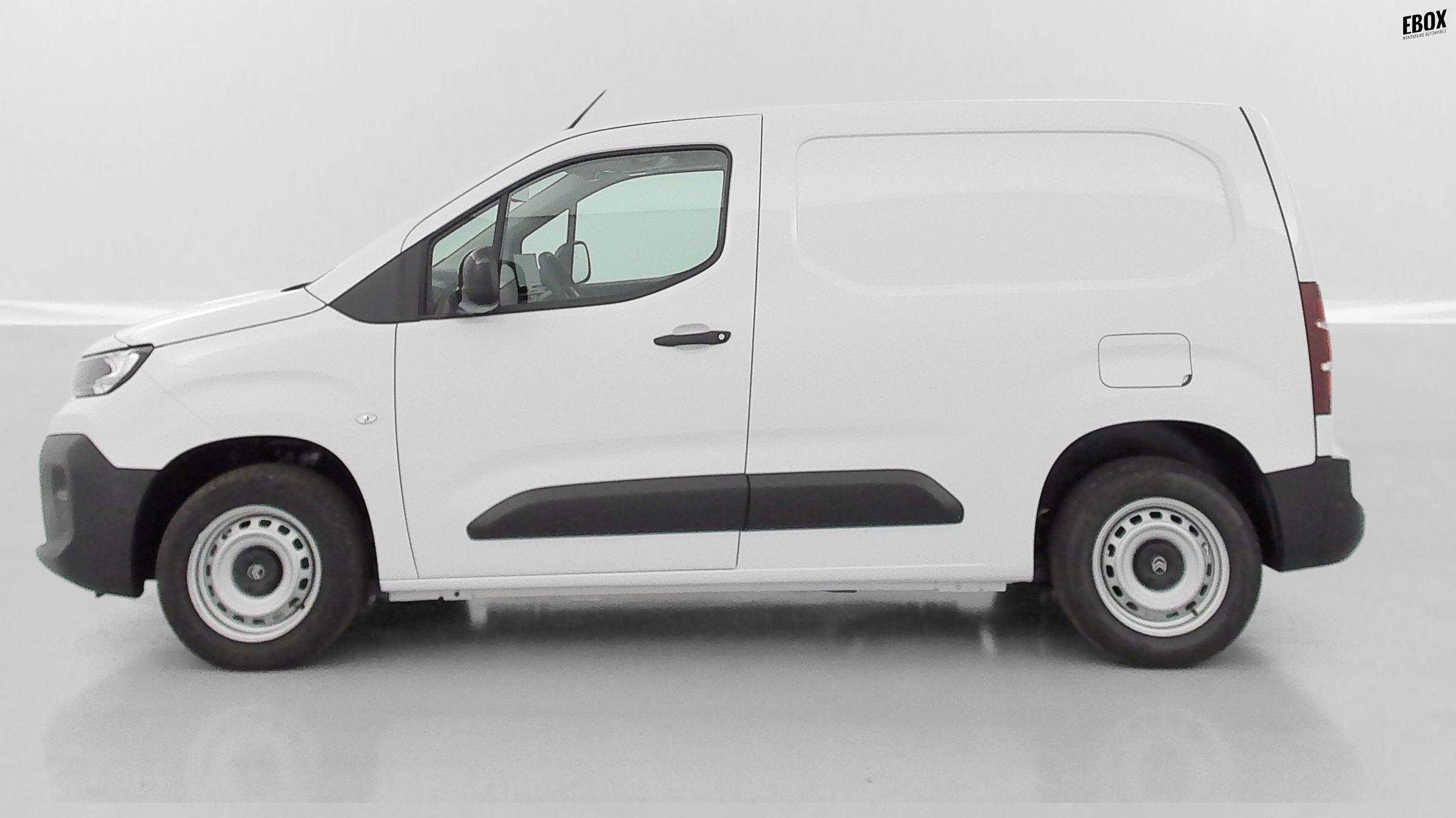 GLI00017529_p53 - CITROEN - BERLINGO - 2025 - photo 4