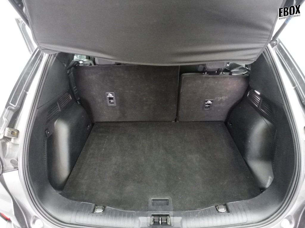 73058_p51 - FORD - KUGA - 2022 - photo 11
