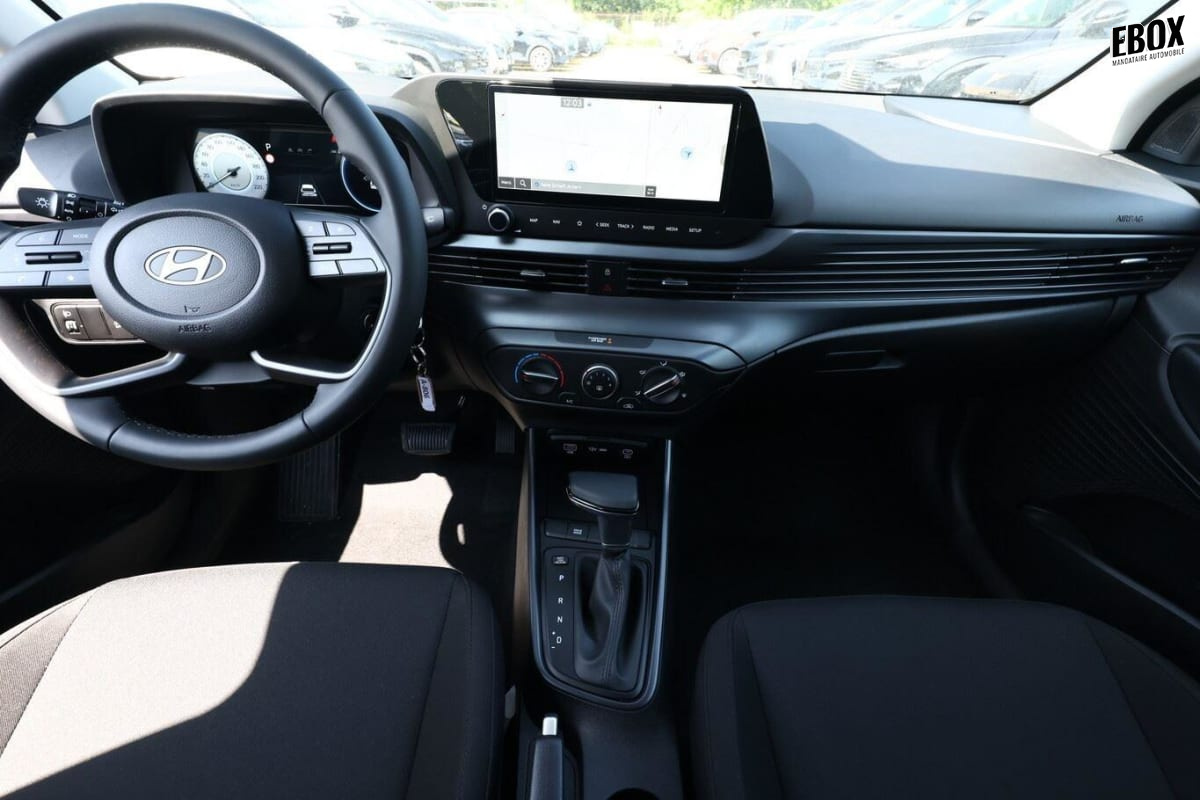 390481_p2 - HYUNDAI - I 20 - 2026 - photo 8